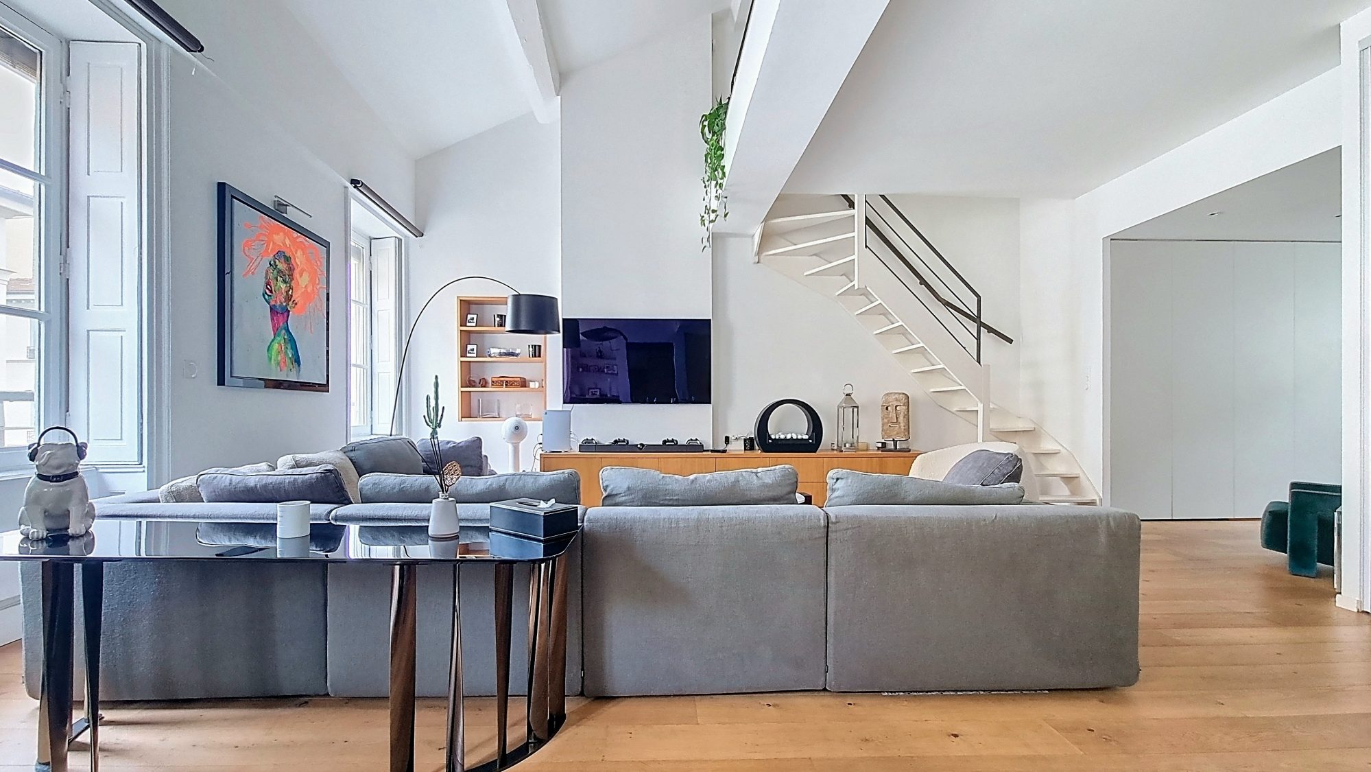 AINAY - Duplex climatisé en dernier étage - - T4 de 145 m²