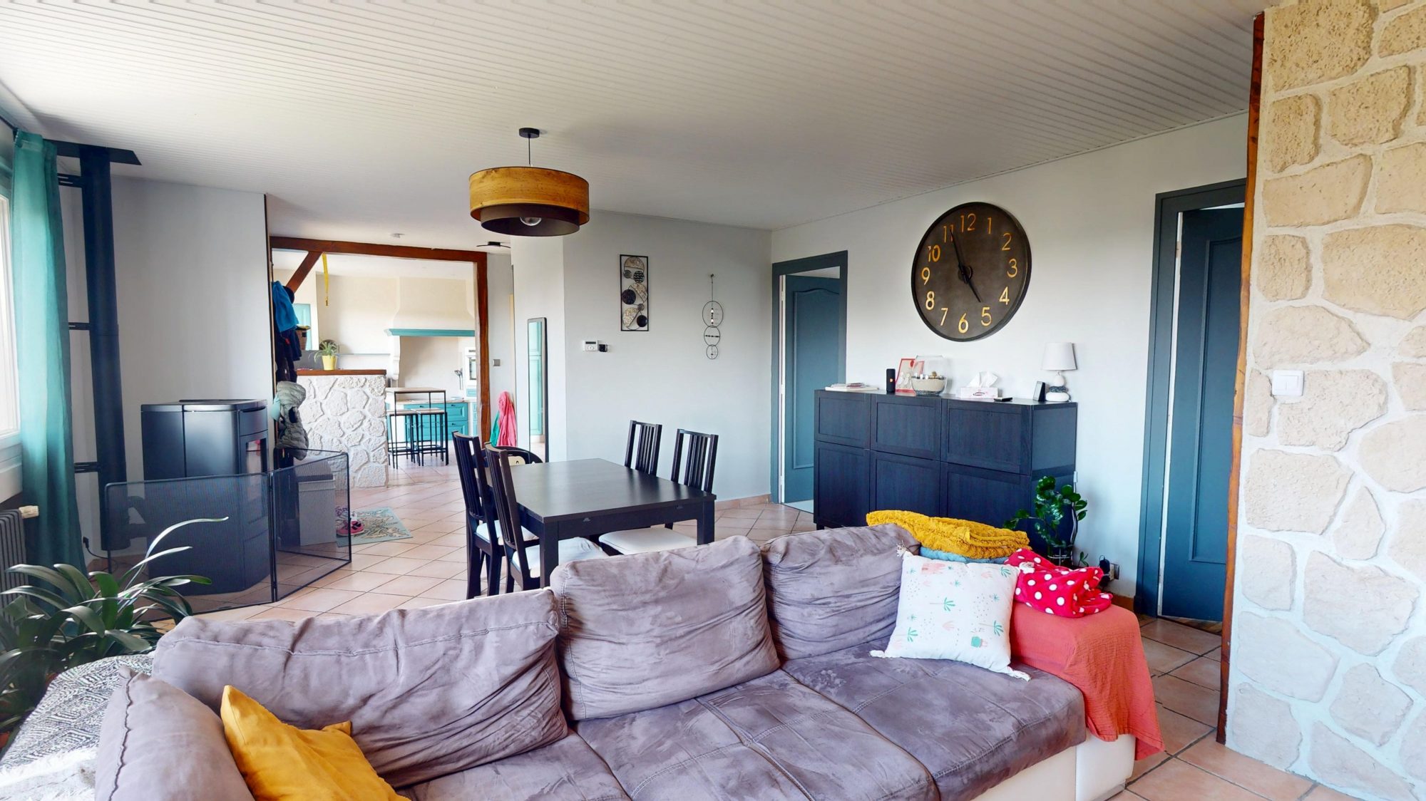 Maison individuelle située à la campagne Saint-Just-Malmont 43240