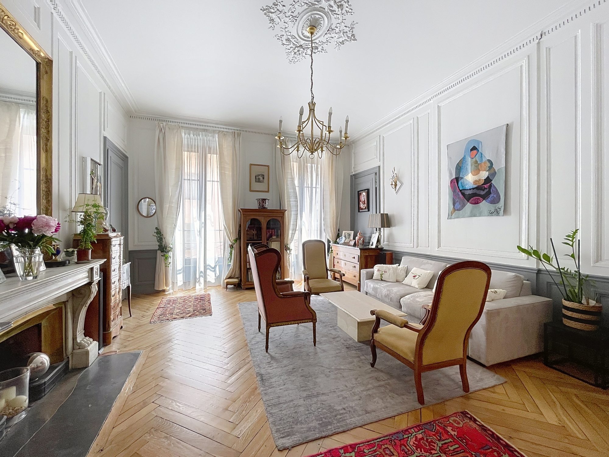 PLACE TOBIE ROBATEL-186M2-6 PIECES TRAVERSANT