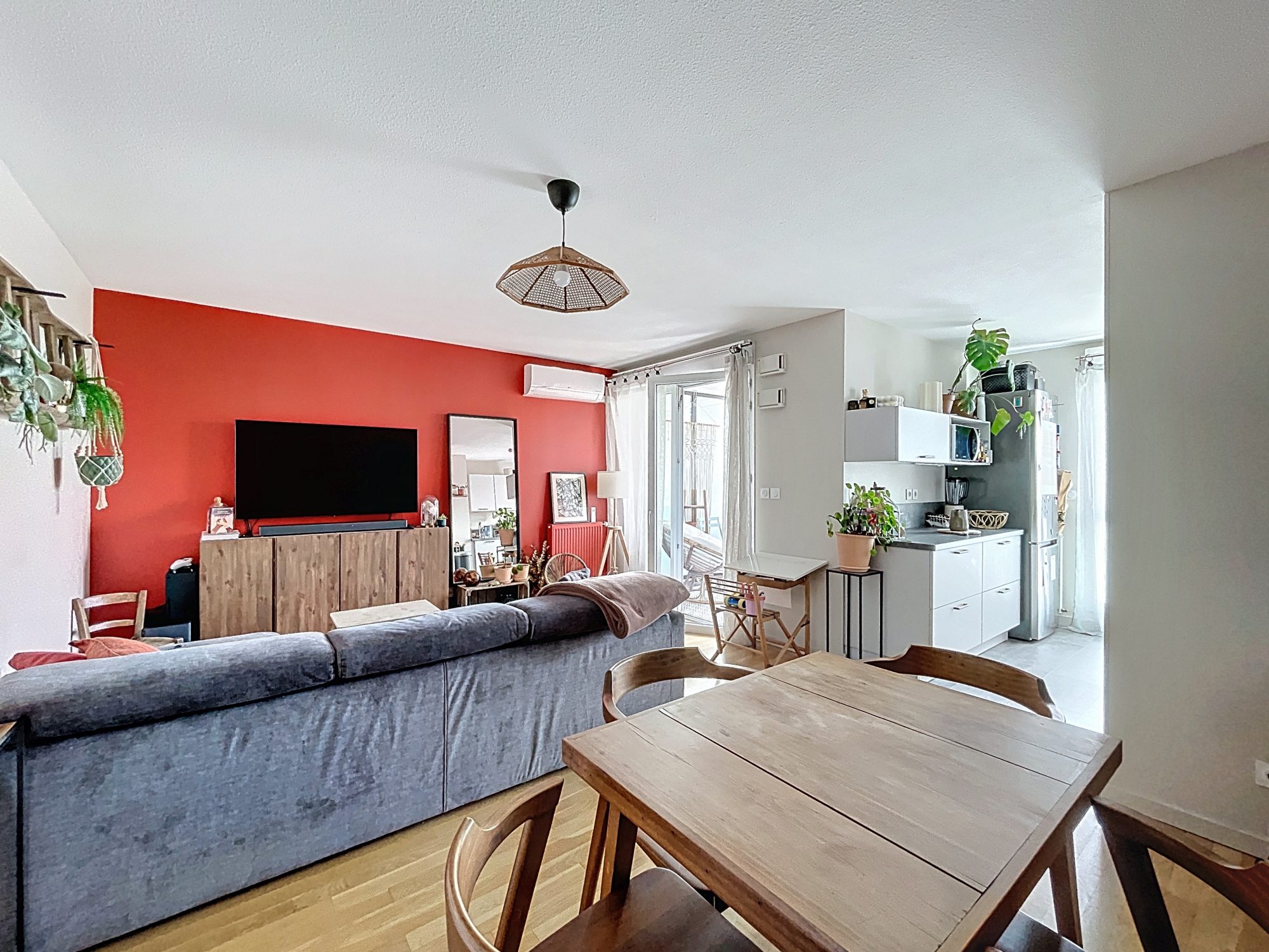 Appartement - 3 pièces - 65 m² - Vénissieux (69200)