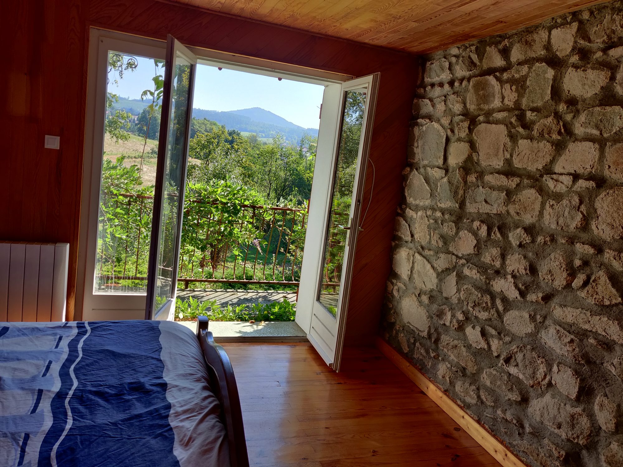 MAISON DE CAMPAGNE Poule-les-Écharmeaux 69870