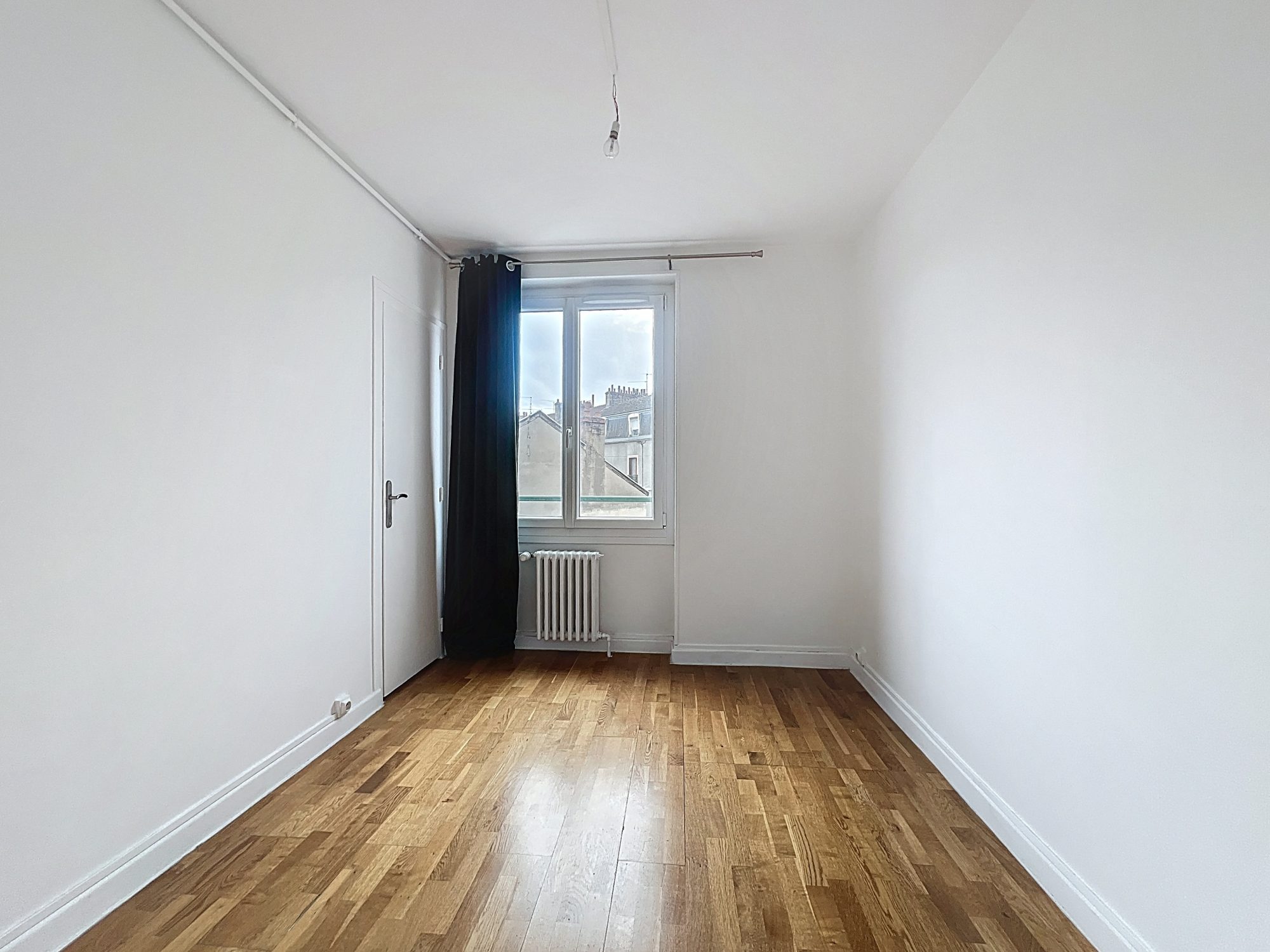 Appartement - 3 pièces - 64 m² - Dijon (21000)