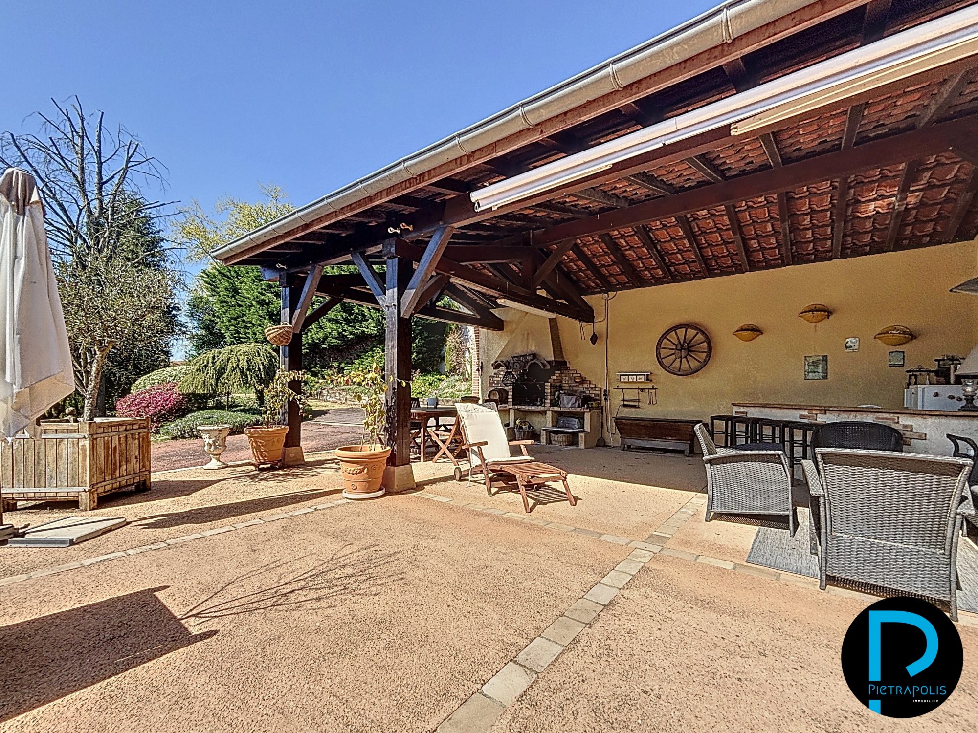 MAISON DE CHARME A LA CAMPAGNE 174m² L'ABERGEMENT CLEMENCIAT L'Abergement-Clémenciat 01400