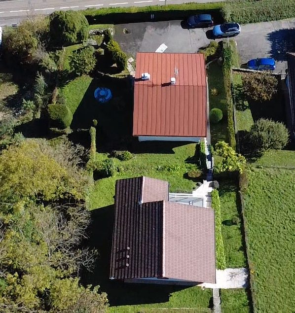 Ensemble immobilier de 2 maisons individuelles Thoiry 01710