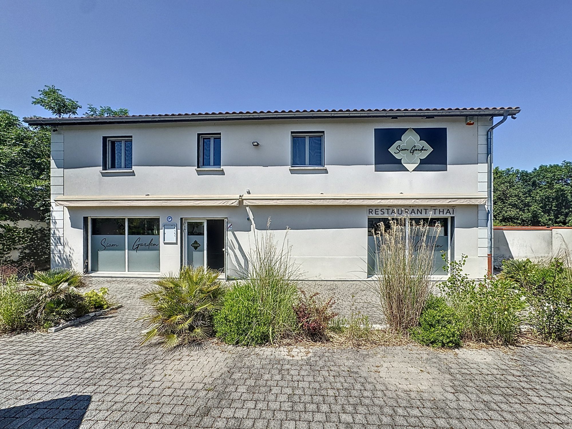 Bâtiment Commercial ou de Bureaux à Craponne de 430m2 Craponne 69290