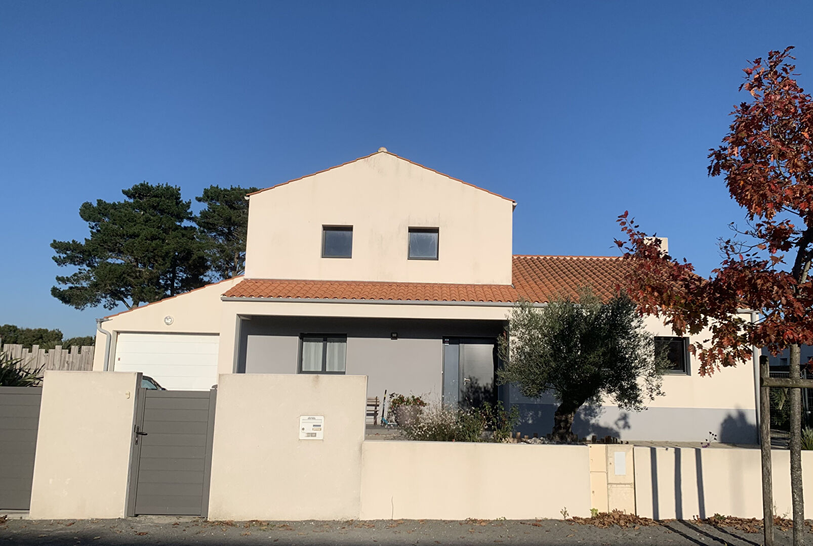 Maison Le Fenouiller 5 pièce(s) 153 m2 LE FENOUILLER 85800