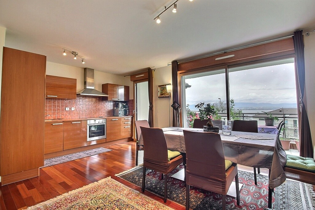 Appartement Evian Les Bains 3 pièce(s) 78.09 m2 EVIAN LES BAINS 74500