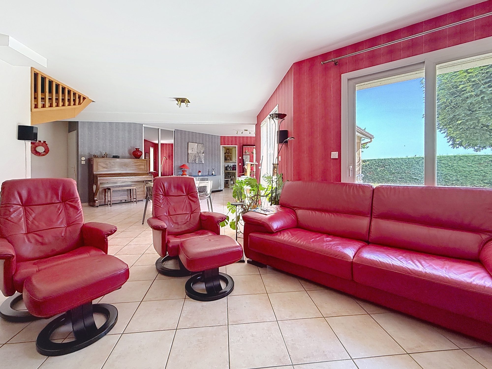 Maison - 5 pièces - 121 m² - Chessy (69380)