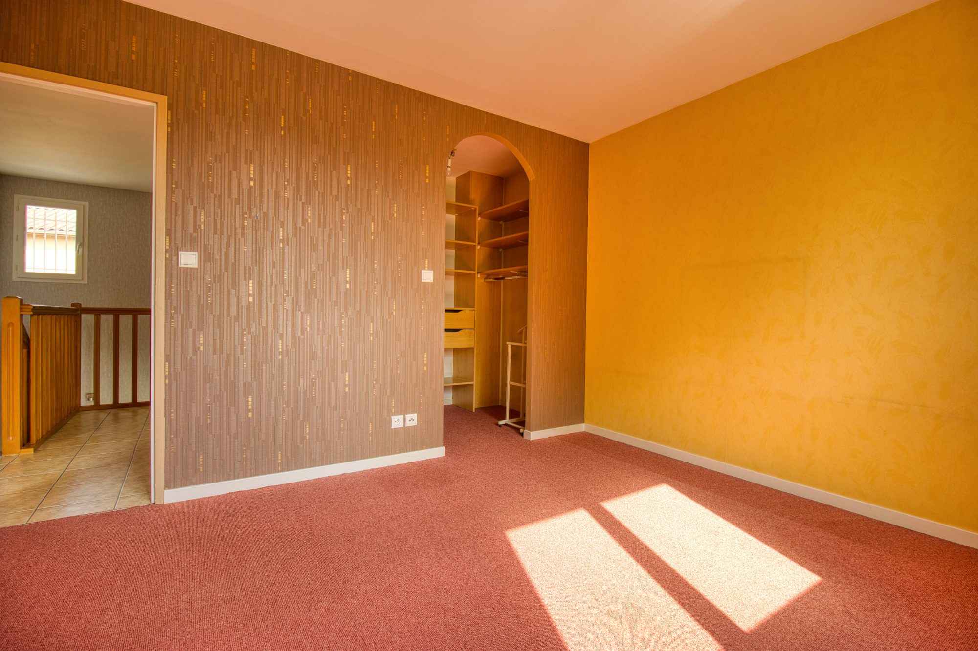 Maison familiale avec jardin arboré et jacuzzi – 175 m² habitables Lurcy 01090