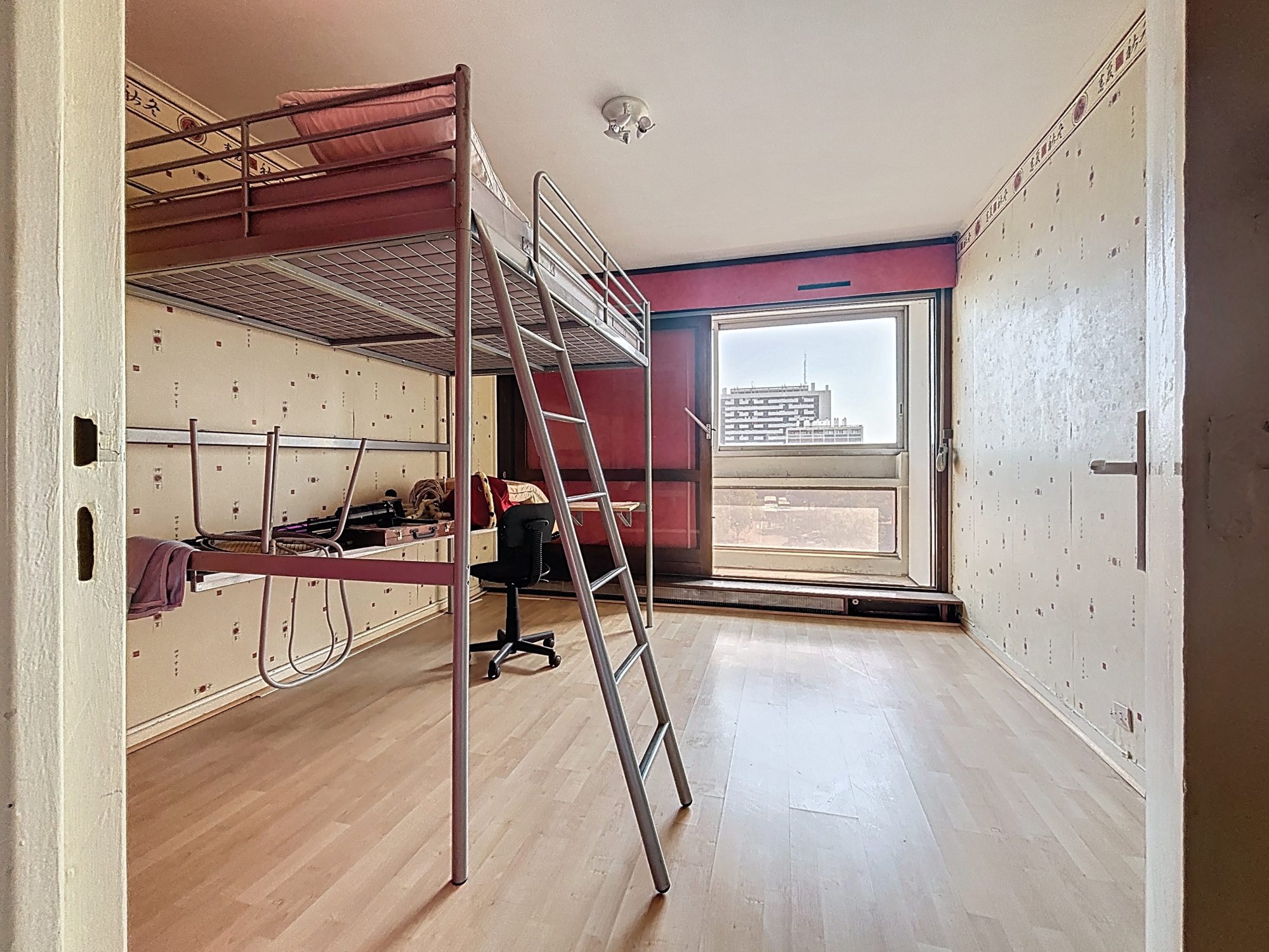 T4 - 113 m2 - fort potentiel - cave et garage Rillieux-la-Pape 69140