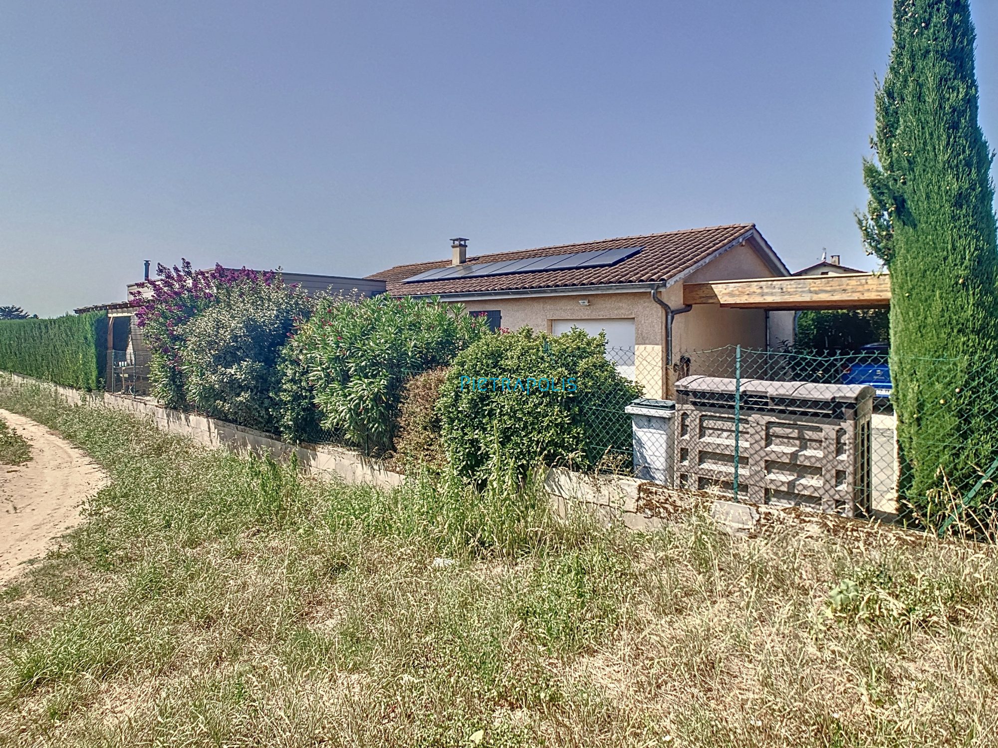 maison de plain pied - DPE C - 4 chambres + 1 bureau Saint-Georges-de-Reneins 69830