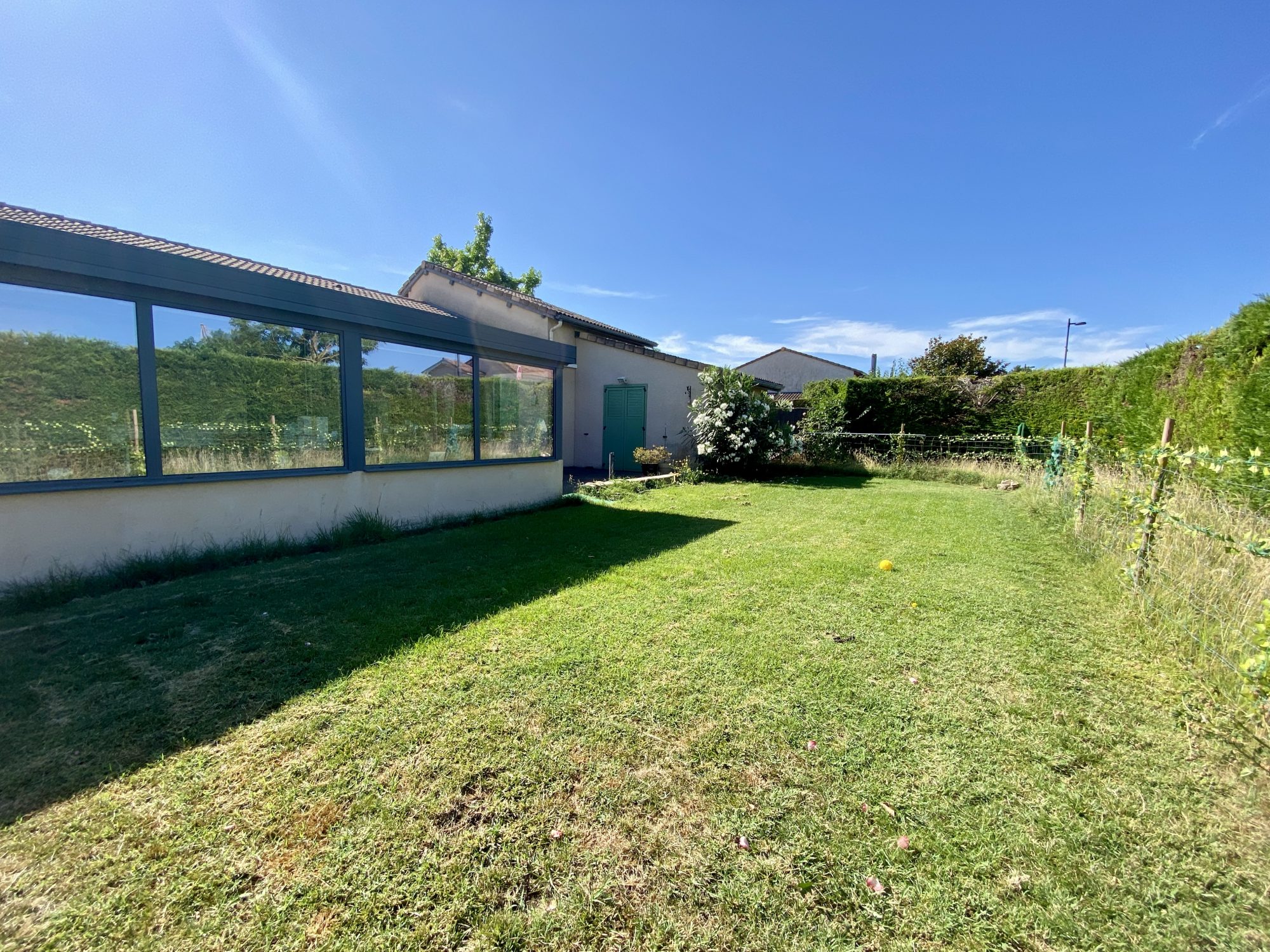 Maison - 7 pièces - 183 m² - Chatuzange-le-Goubet (26300)