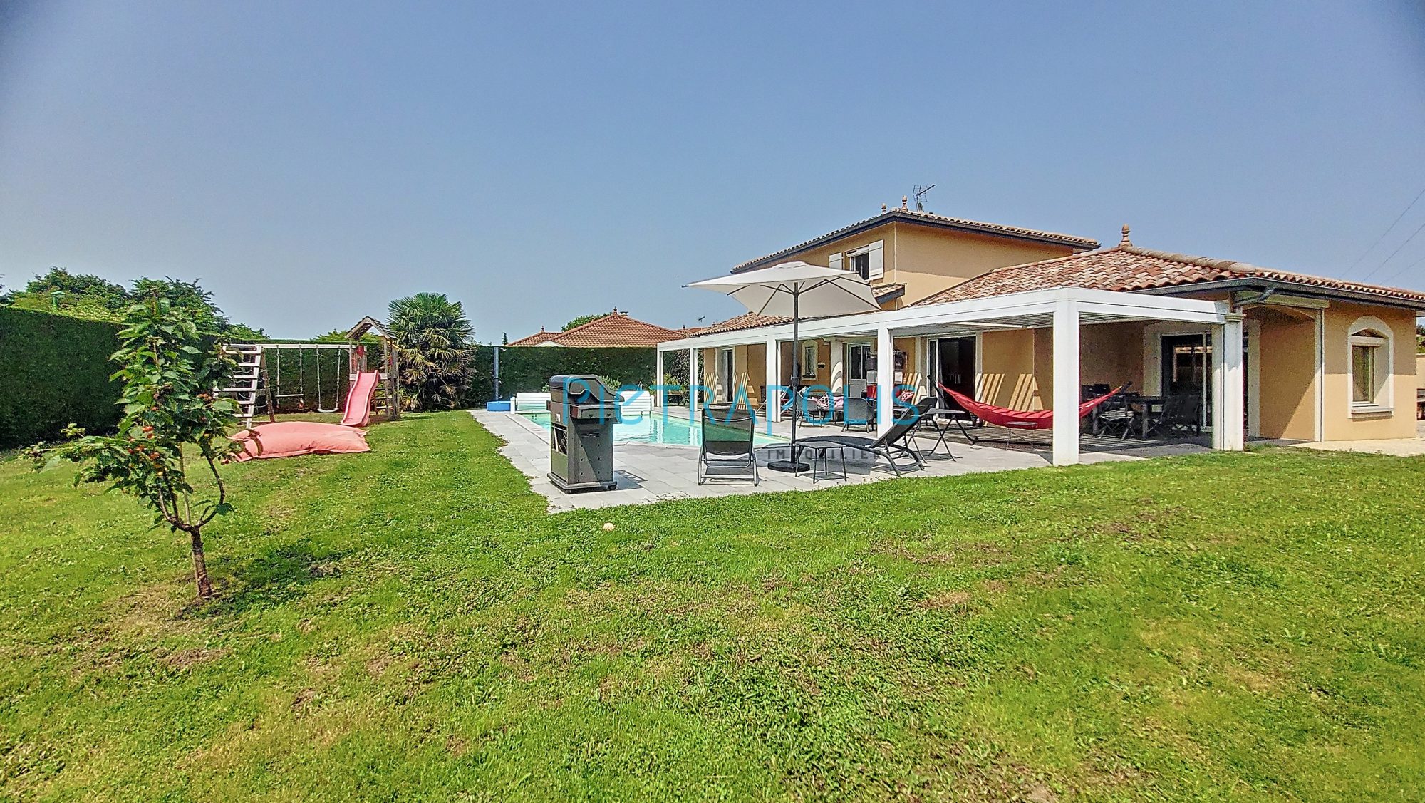 VILLA 160 M2 AVEC PISCINE