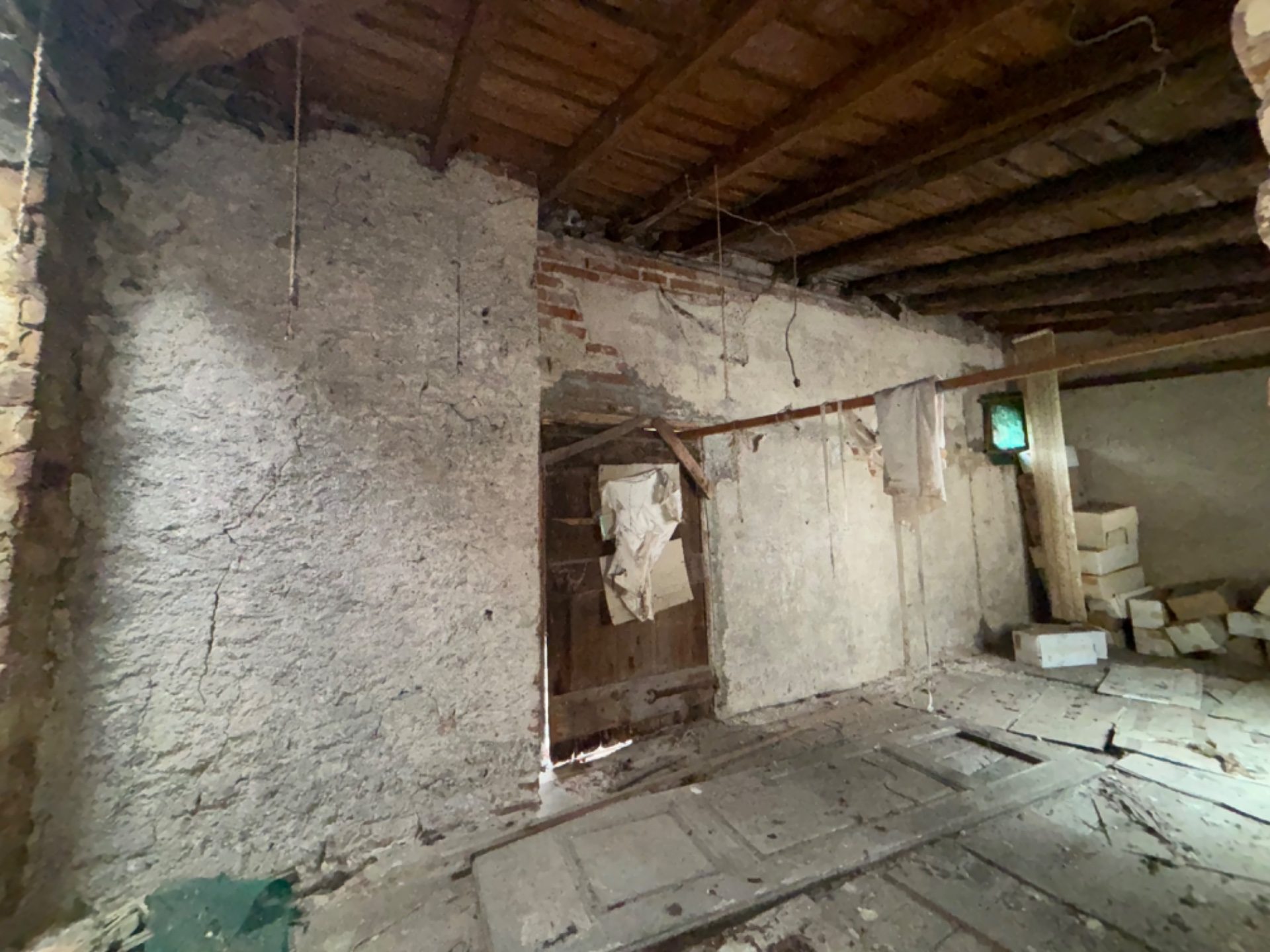 Maison de village à rénover Bourg-argental 42220
