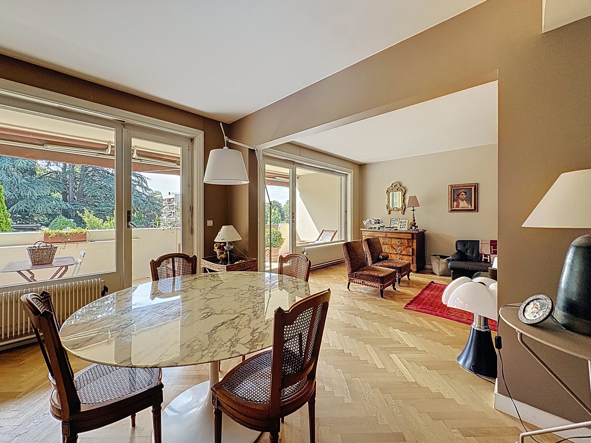 APPARTEMENT DE STANDING AVEC BALCONS Écully 69130