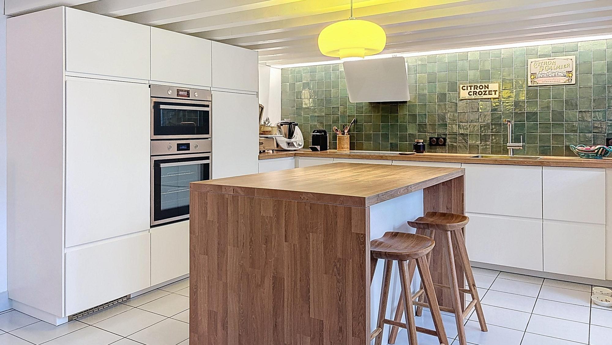 T3  90 m² de charme, 2 chambres et bureau, avec  terrasse Lyon 69003