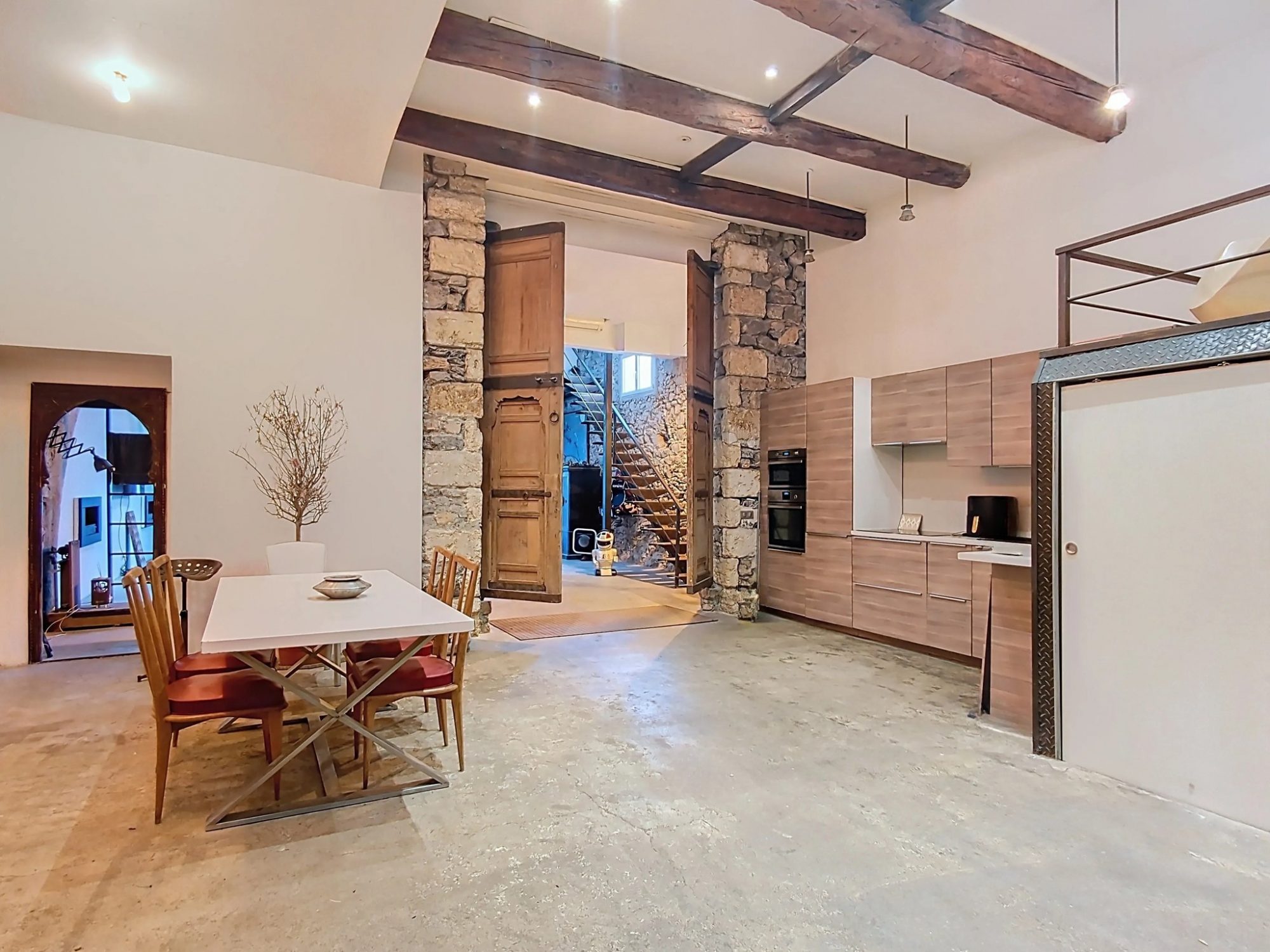 SETE: Appartement Duplex T4, Piscine intérieure, Garage de 18m² Sète 34200