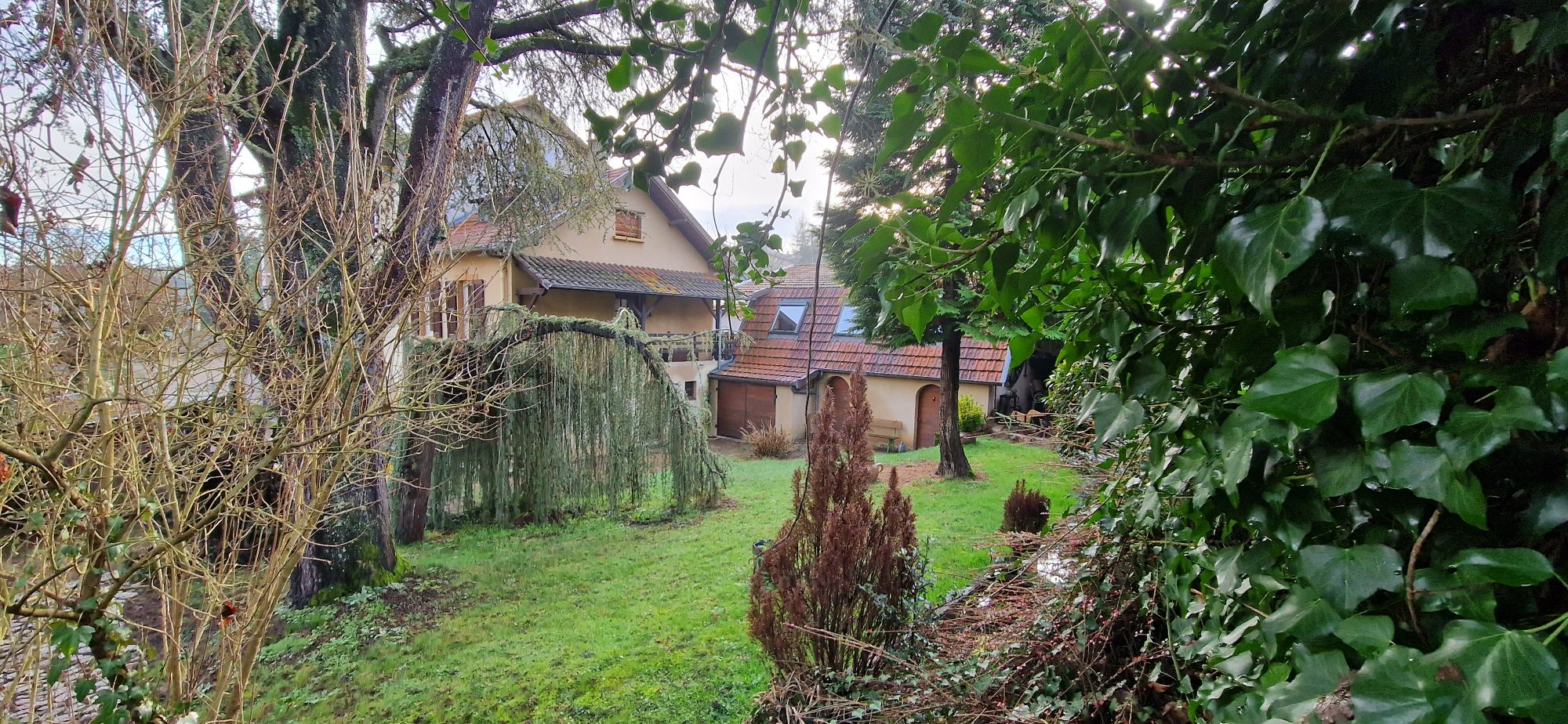 MAISON - 4 CHBRES – JARDINS - DEPENDANCES