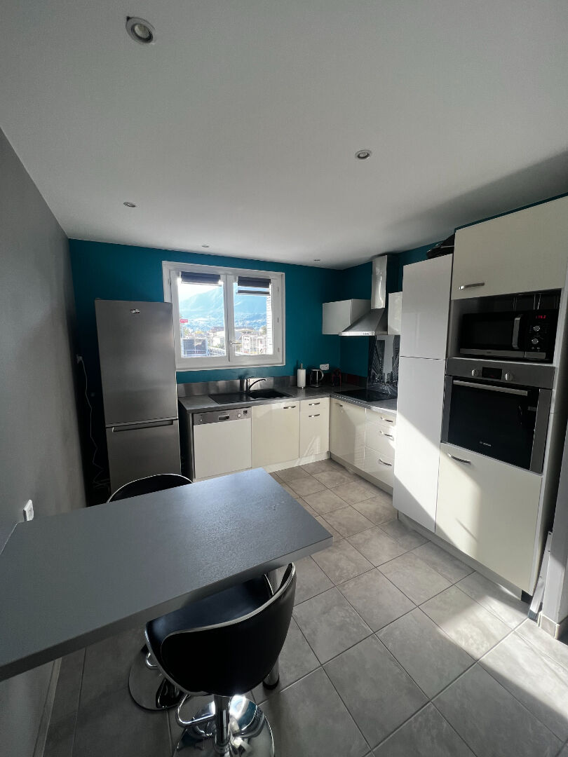 Appartement MEUBLE Albertville 3 pièce(s) 70.38 m2 avec garage ALBERTVILLE 73200