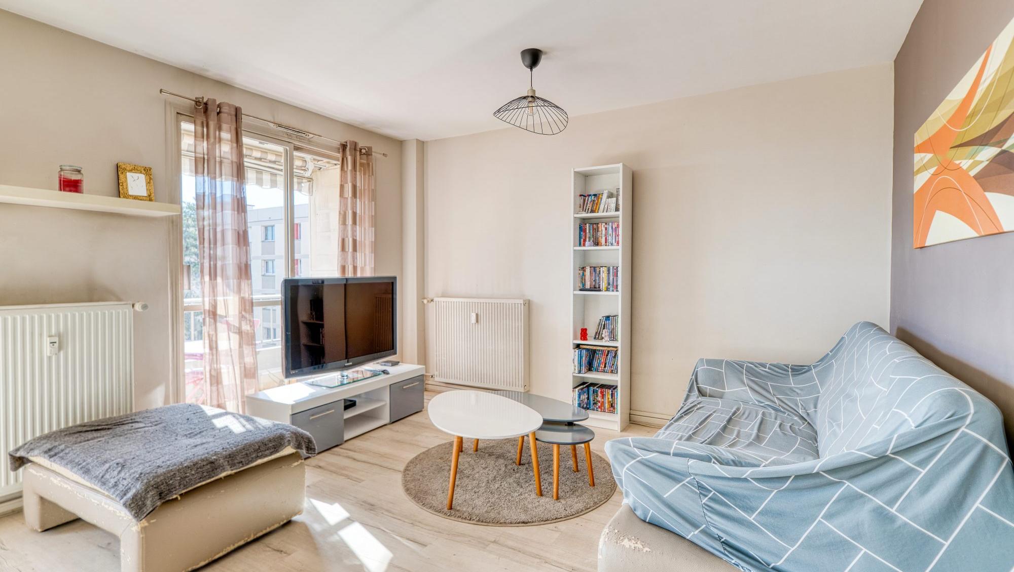 T4/5 Caluire Montessuy secteur calme , vue et grand balcon. Caluire-et-Cuire 69300