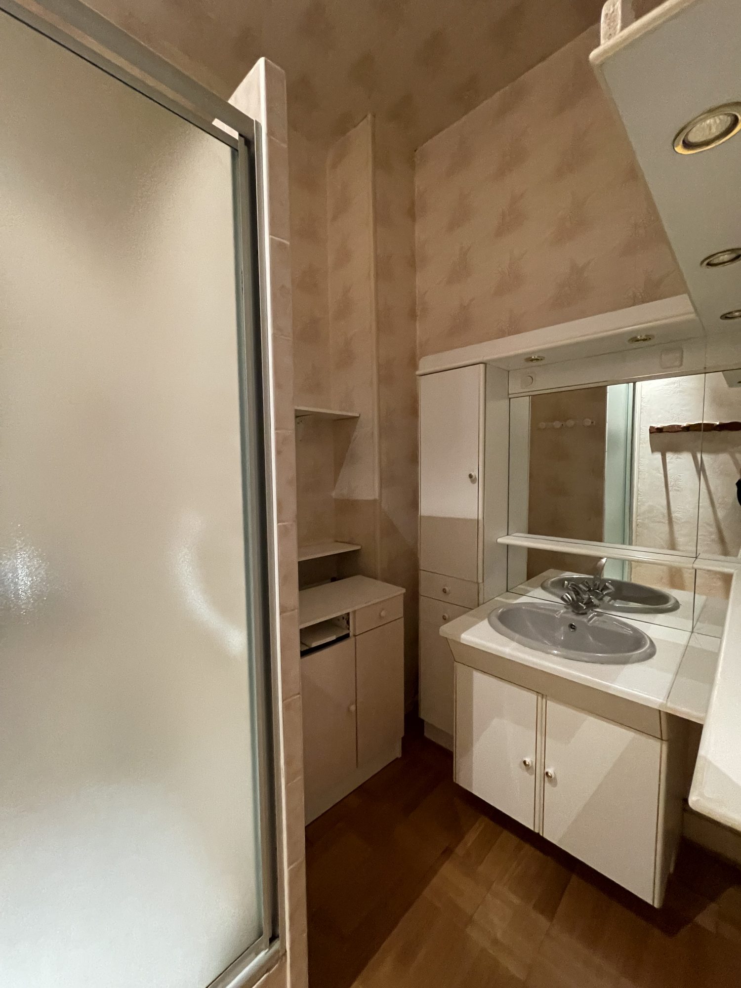 Appartement - 2 pièces - 62 m² - Saint-Étienne (42000)