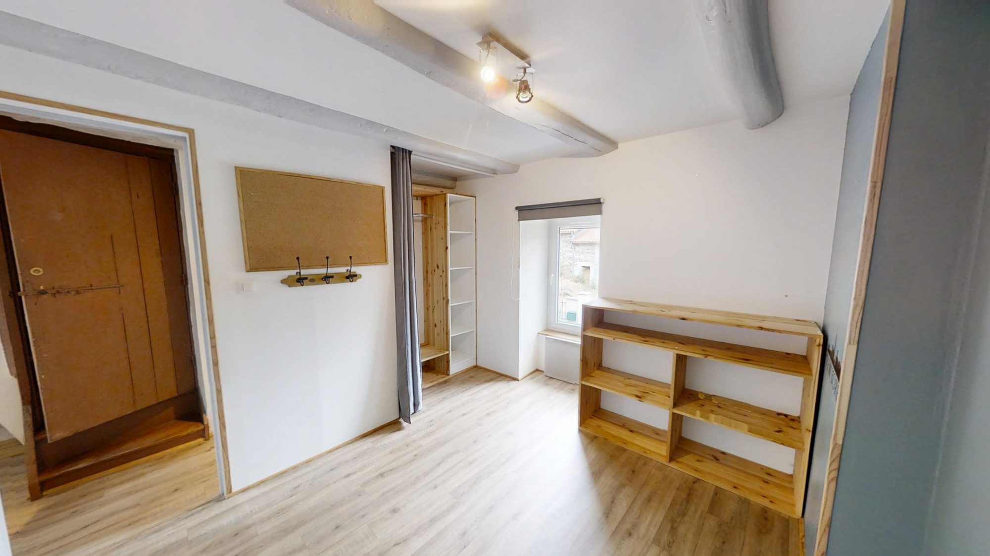 Maison - 4 pièces - 97 m² - Chanteuges (43300)