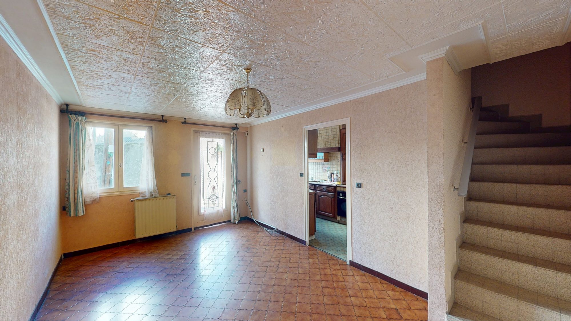 MAISON DE VILLE 70m² hab, GRAND GARAGE, 3 CHAMBRES, PROCHE TOUTES COMMODITÉS, SECTEUR CALME