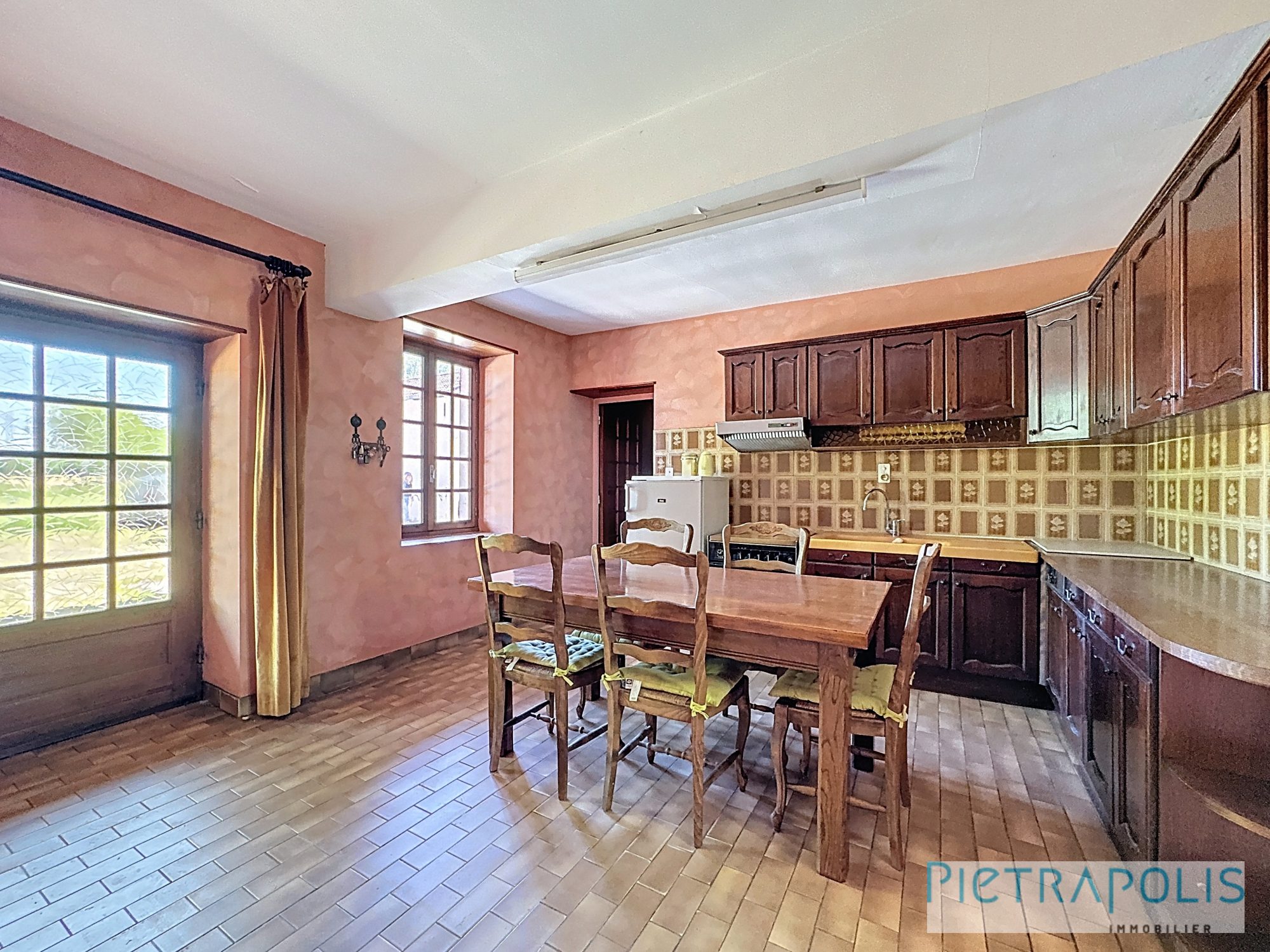 Fermette avec dépendances et hangar proche Villars-les-dombes Bouligneux 01330