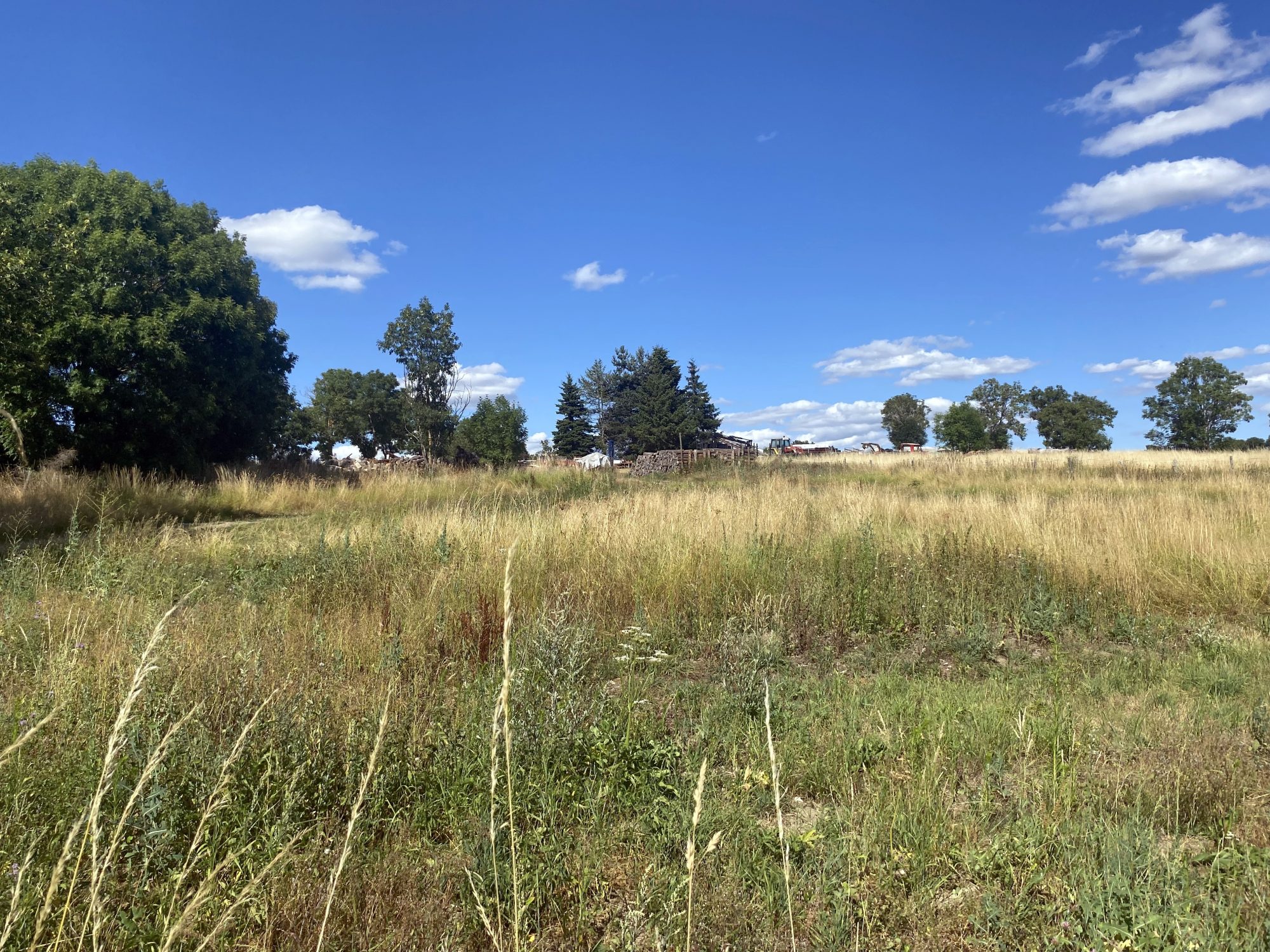 Terrain de 3010m² env avec jolie vue dégagée