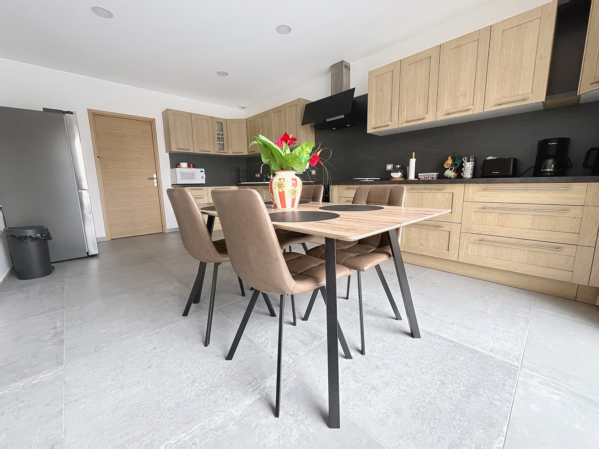 MAISON NEUVE Crêches-sur-Saône 71680