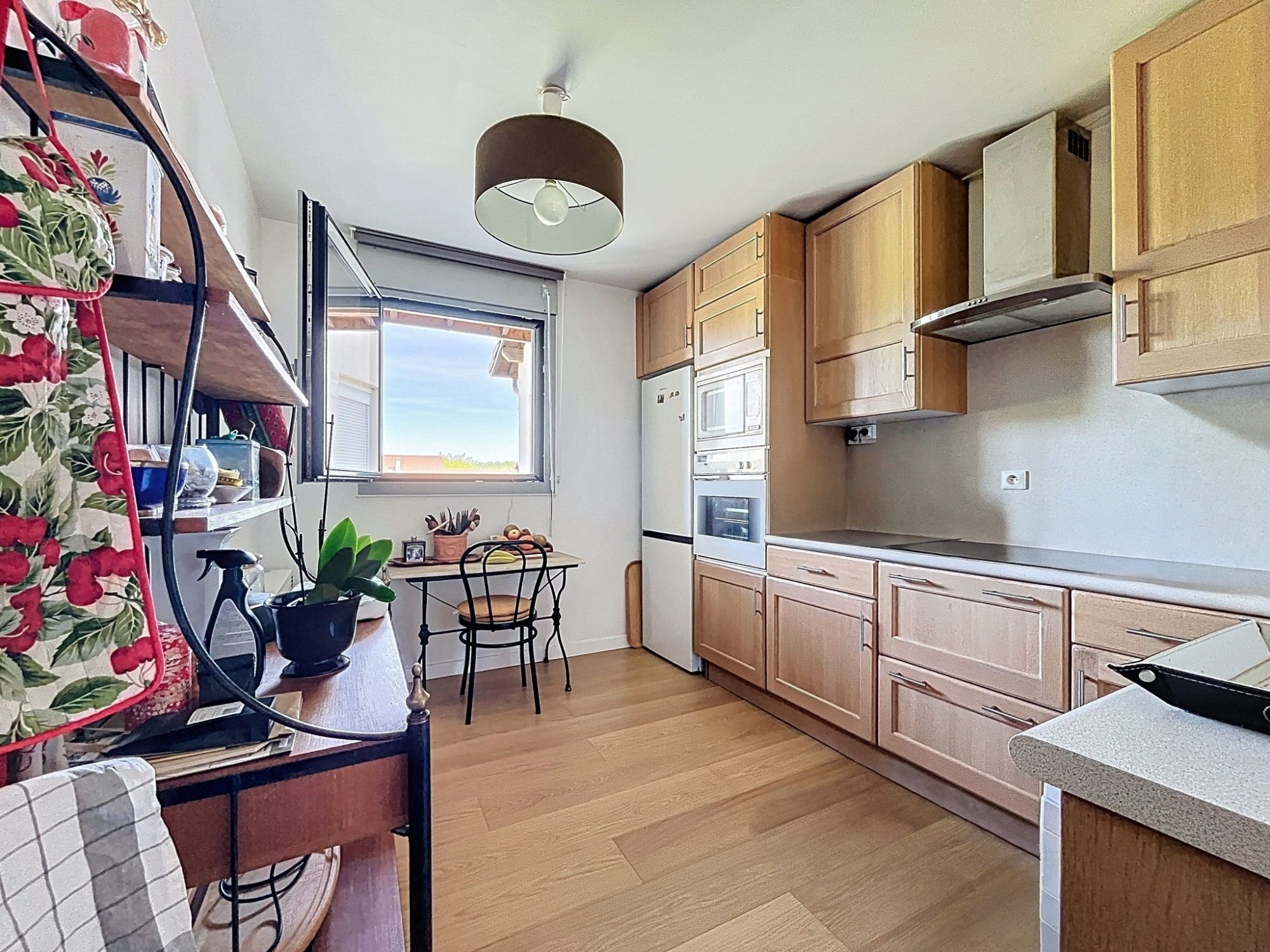 Appartement 4 pièces d'environ 100m2 Ornex 01210