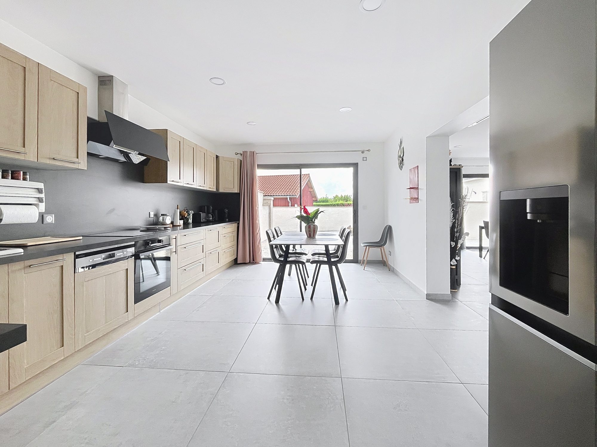 MAISON NEUVE Crêches-sur-Saône 71680