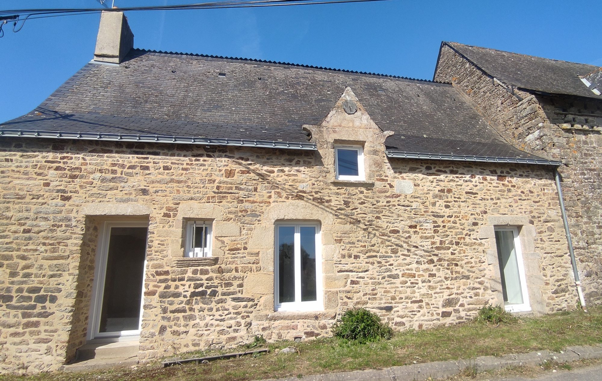 Maison en pierre rénovée 116m²