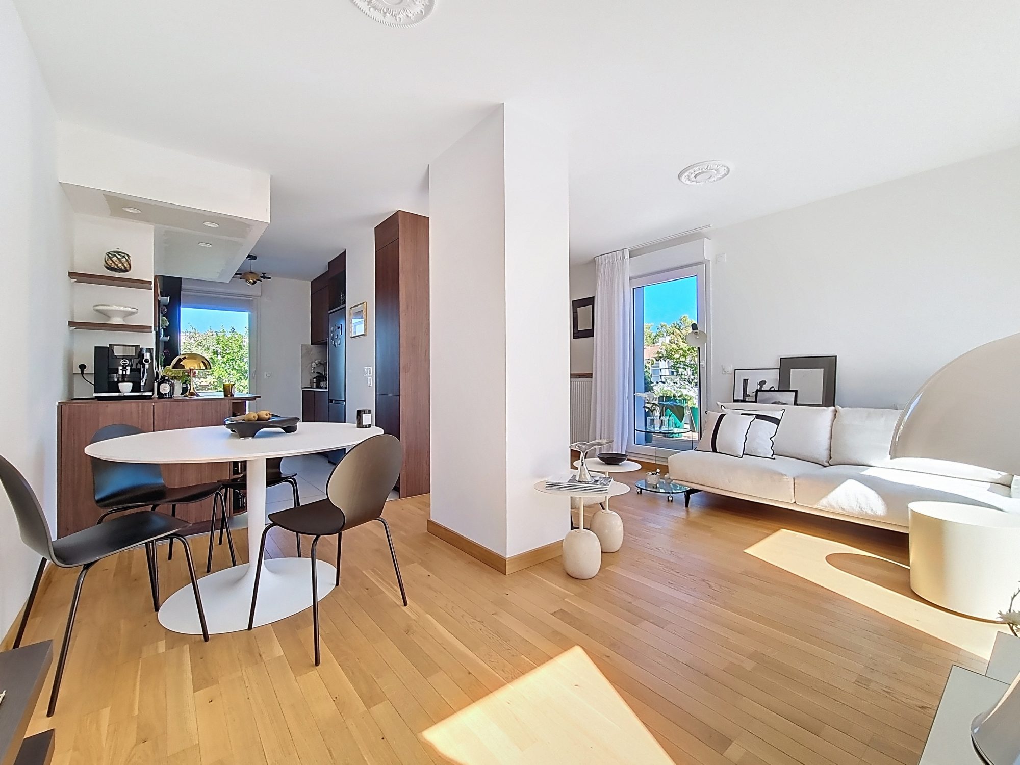 T4 de 92m² en dernier étage - terrasse de 80m² - garage