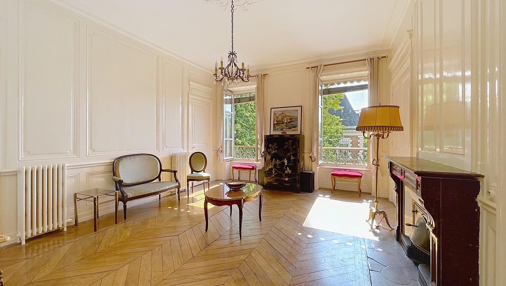 Superbe T5 Bourgeois coeur Préfecture