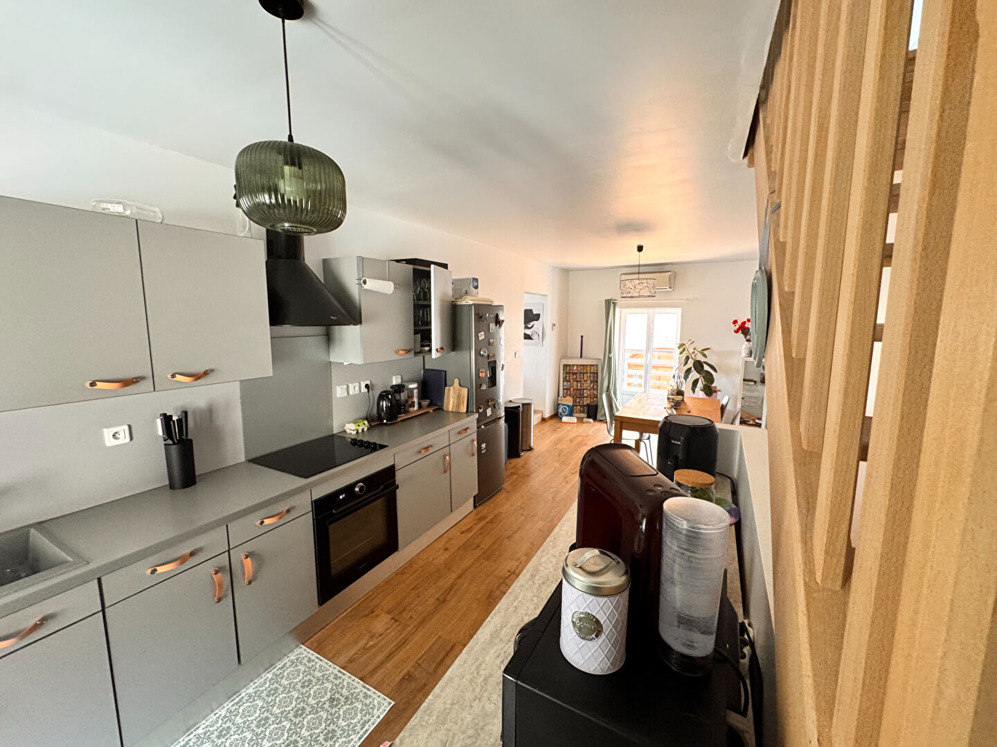 Maison de village rénovée avec terrasse et garage - Gevingey - 89 m2