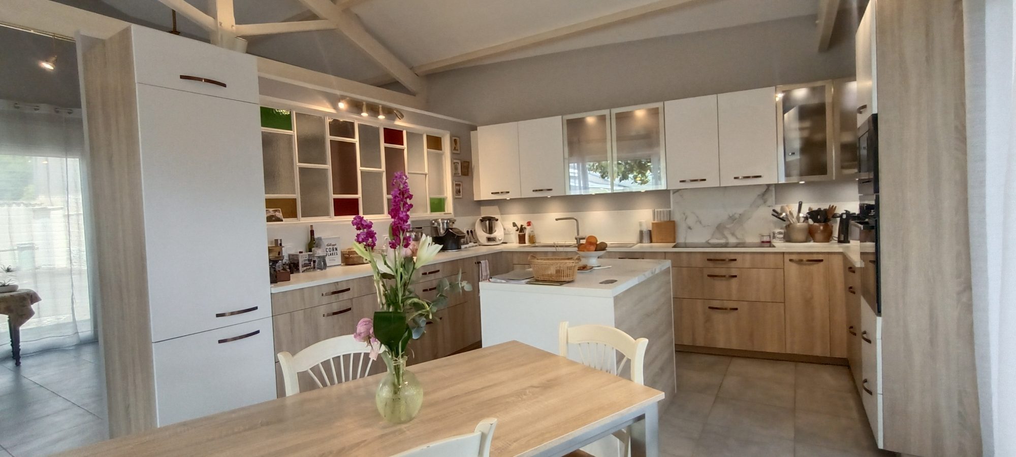 Maison - 6 pièces - 210 m² - Saint-Priest (69800)