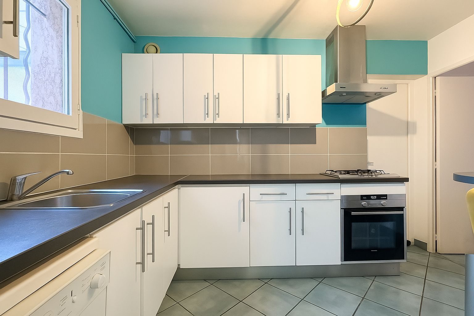 Maison 5 chambres/grand jardin et   garage Fontaines-sur-Saône 69270