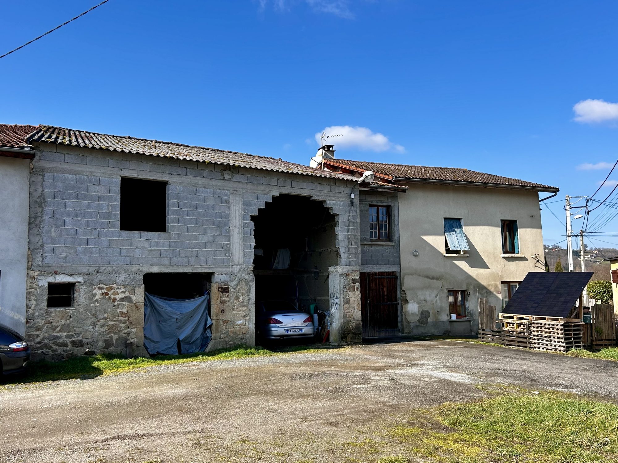 Maison - 7 pièces - 155 m² - Sauviat (63120)