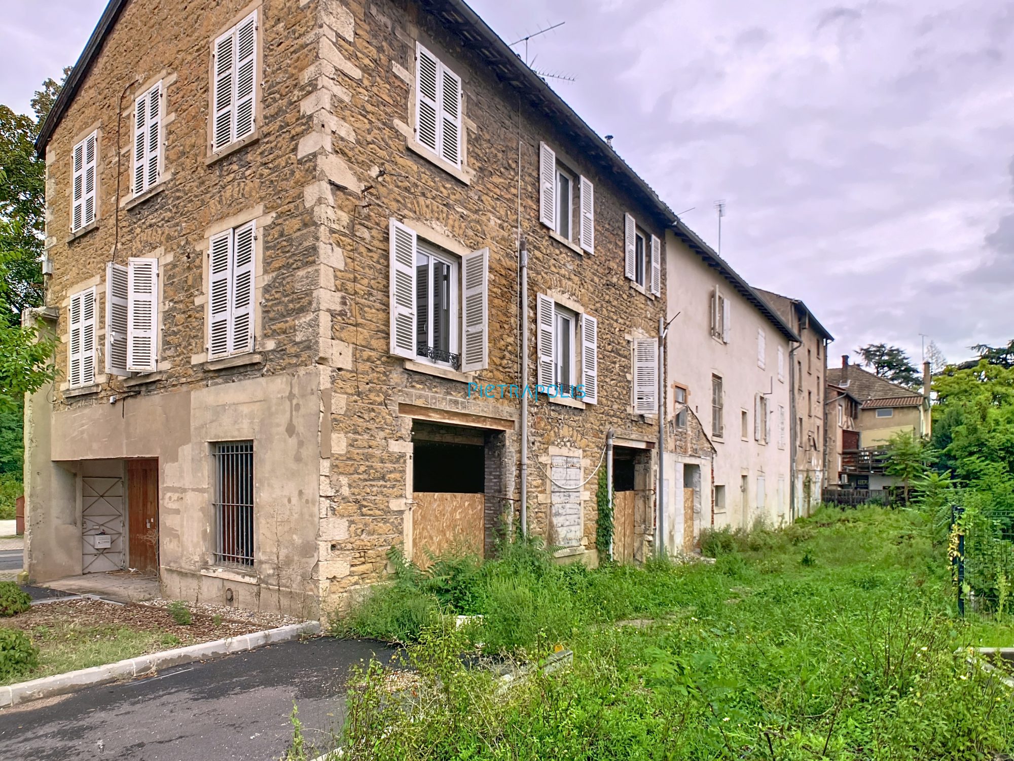 plateau T4 94m2 avec jardin et parking Gleizé 69400