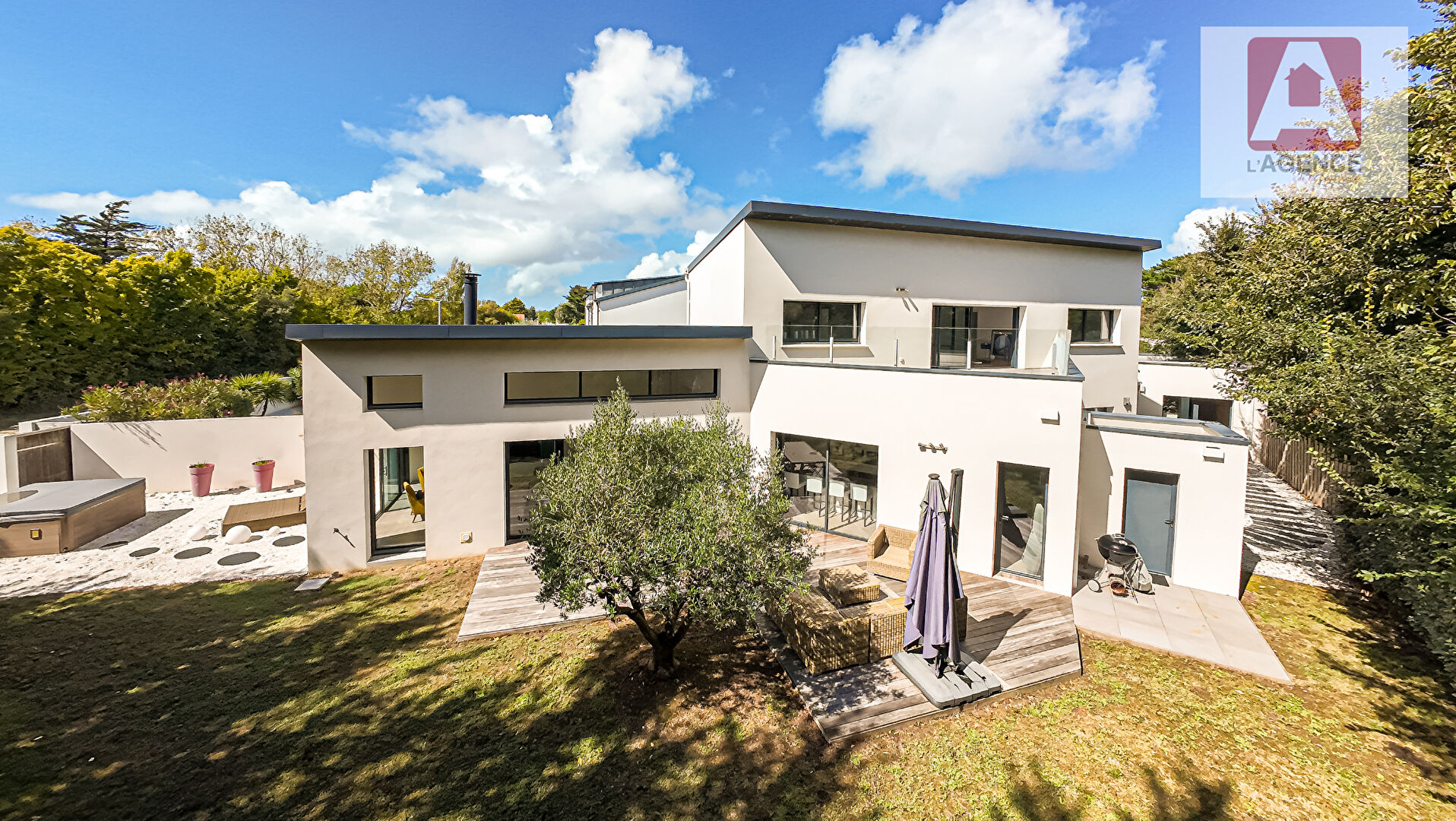 Maison Saint Gilles Croix De Vie 5 pièce(s) 187 m2