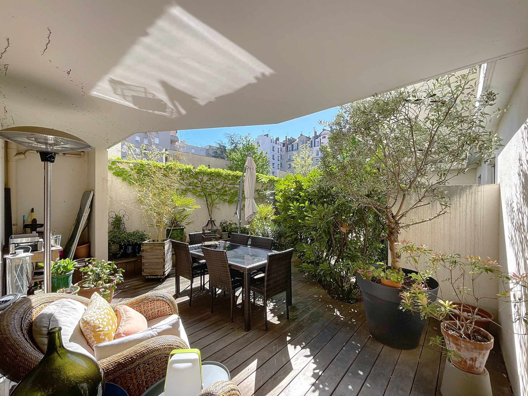 *Sous compromis* T4 de 116 m2 avec terrasse et garage