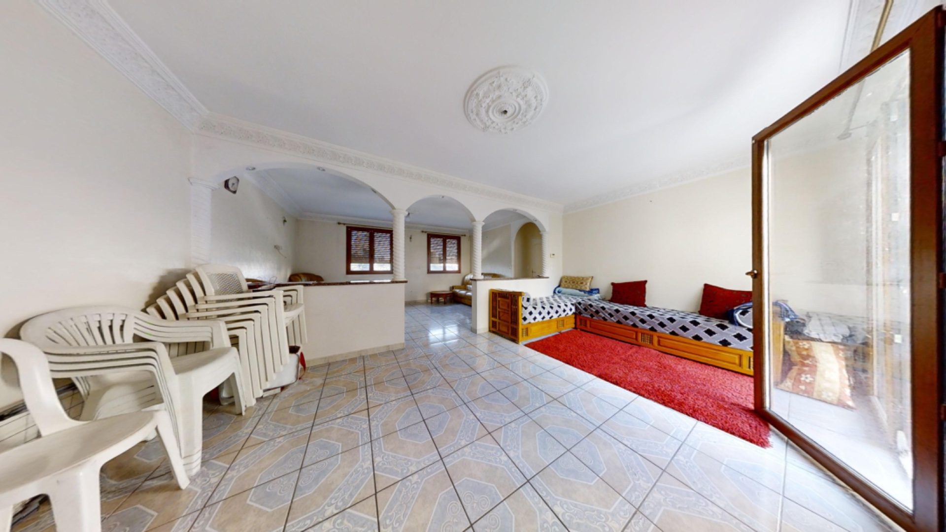 Grande maison de ville Saint-Étienne Bellevue, petit extérieur et terrasse, proximité toutes commodités Saint-Étienne 42100