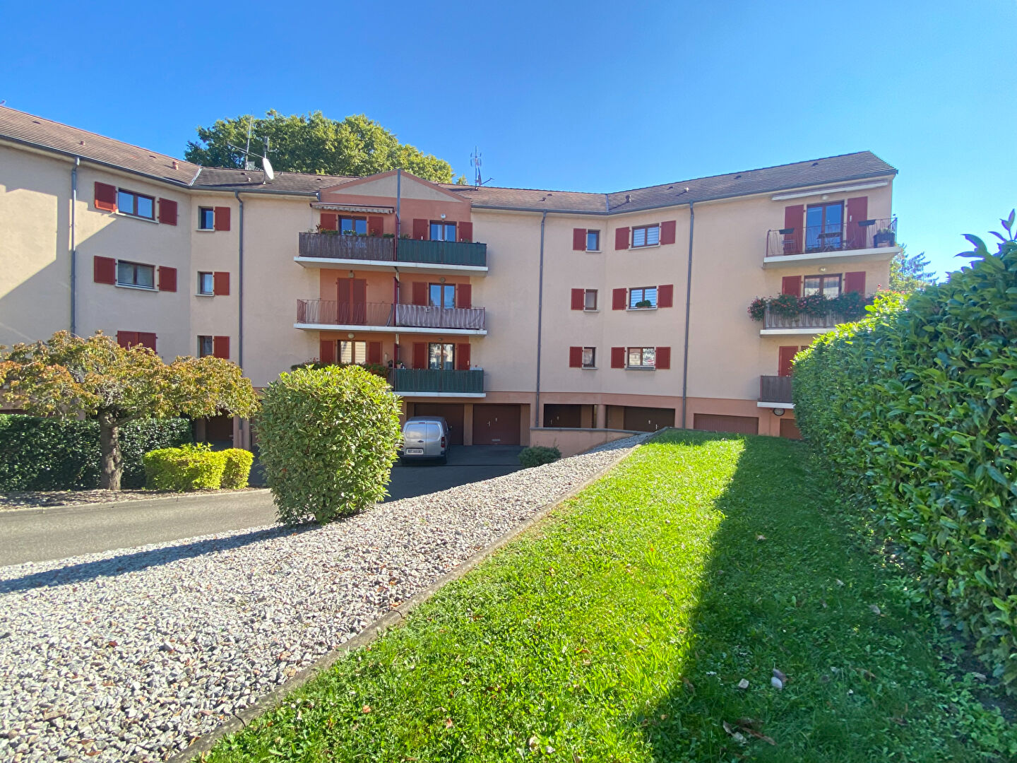 Appartement Guebwiller 3 pièce(s) 73.20 m ² avec balcon - garage double 26 m²