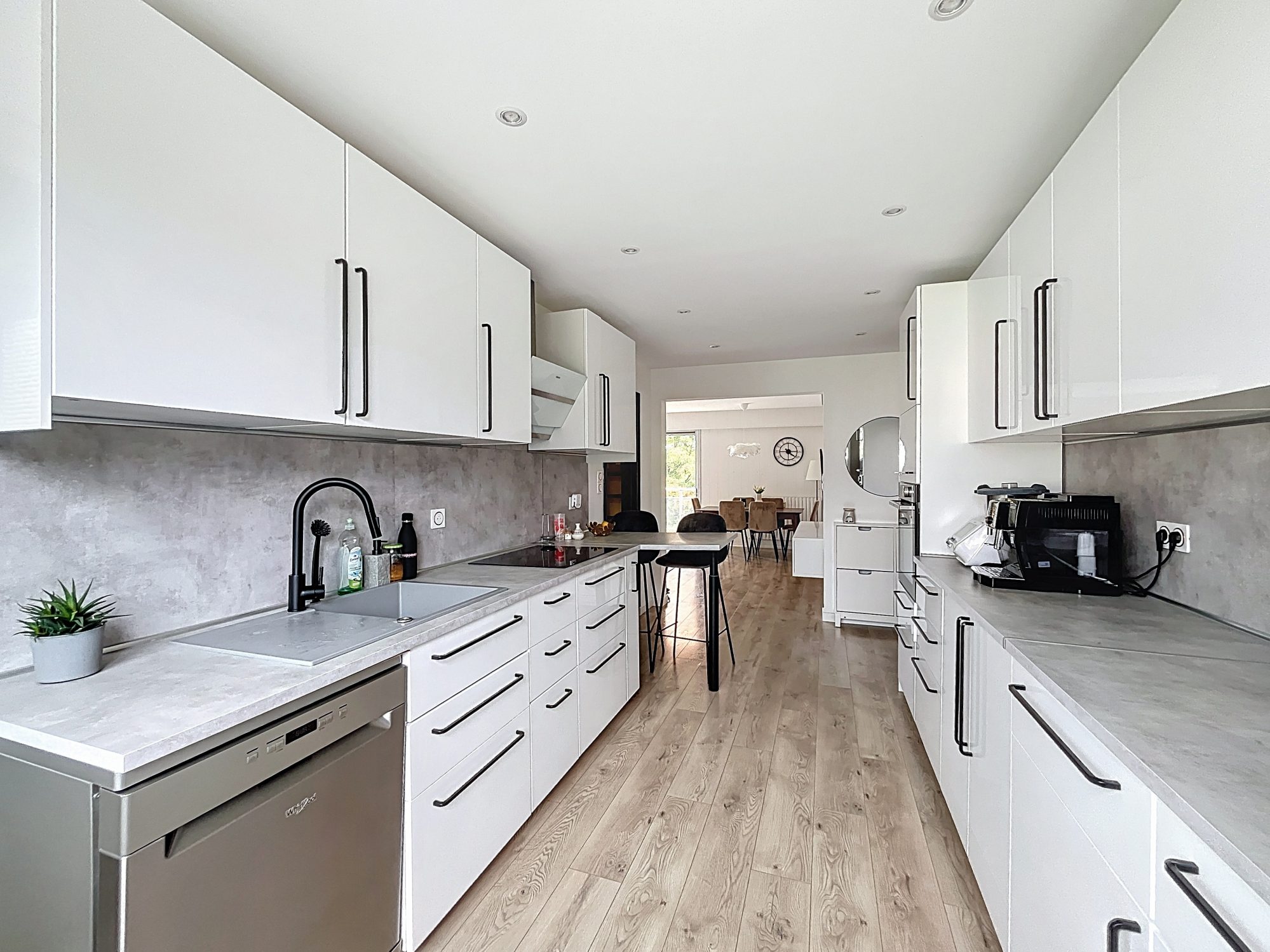 Appartement spacieux Type T3 d'environ 79m² Saint-Genis-Pouilly 01630