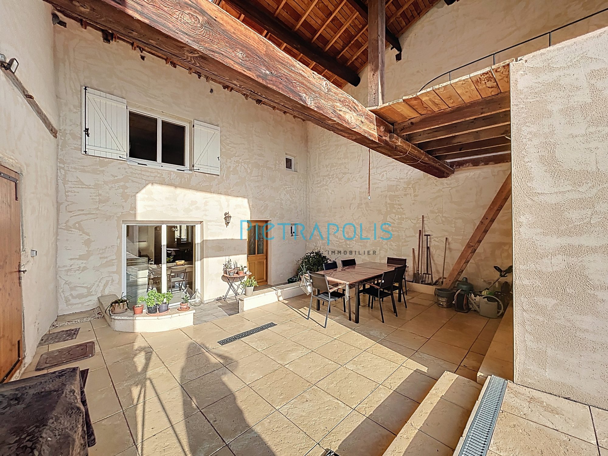 Maison - 4 pièces - 120 m² - Romanèche-Thorins (71570)