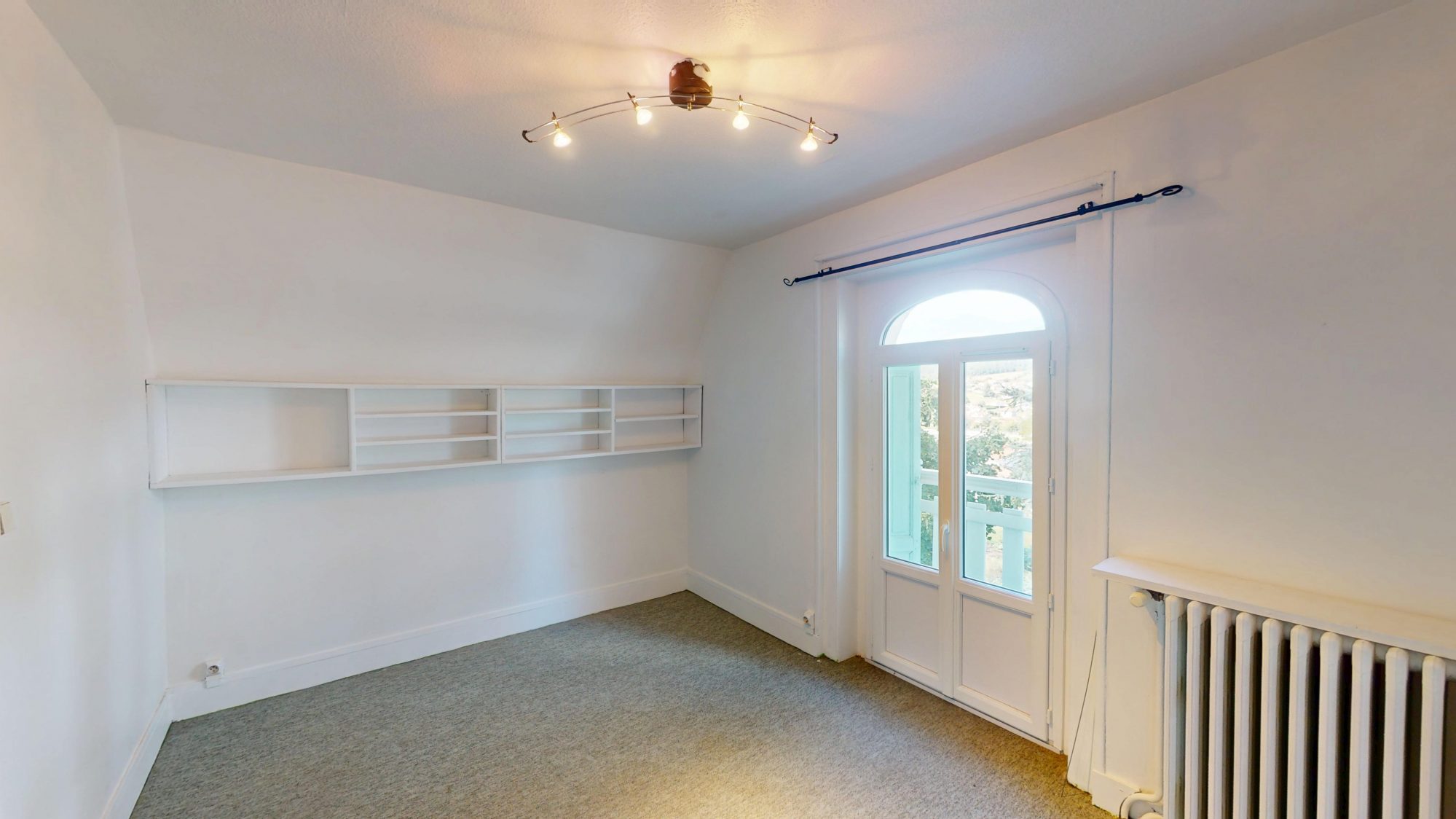 Maison - 7 pièces - 155 m² - Firminy (42700)