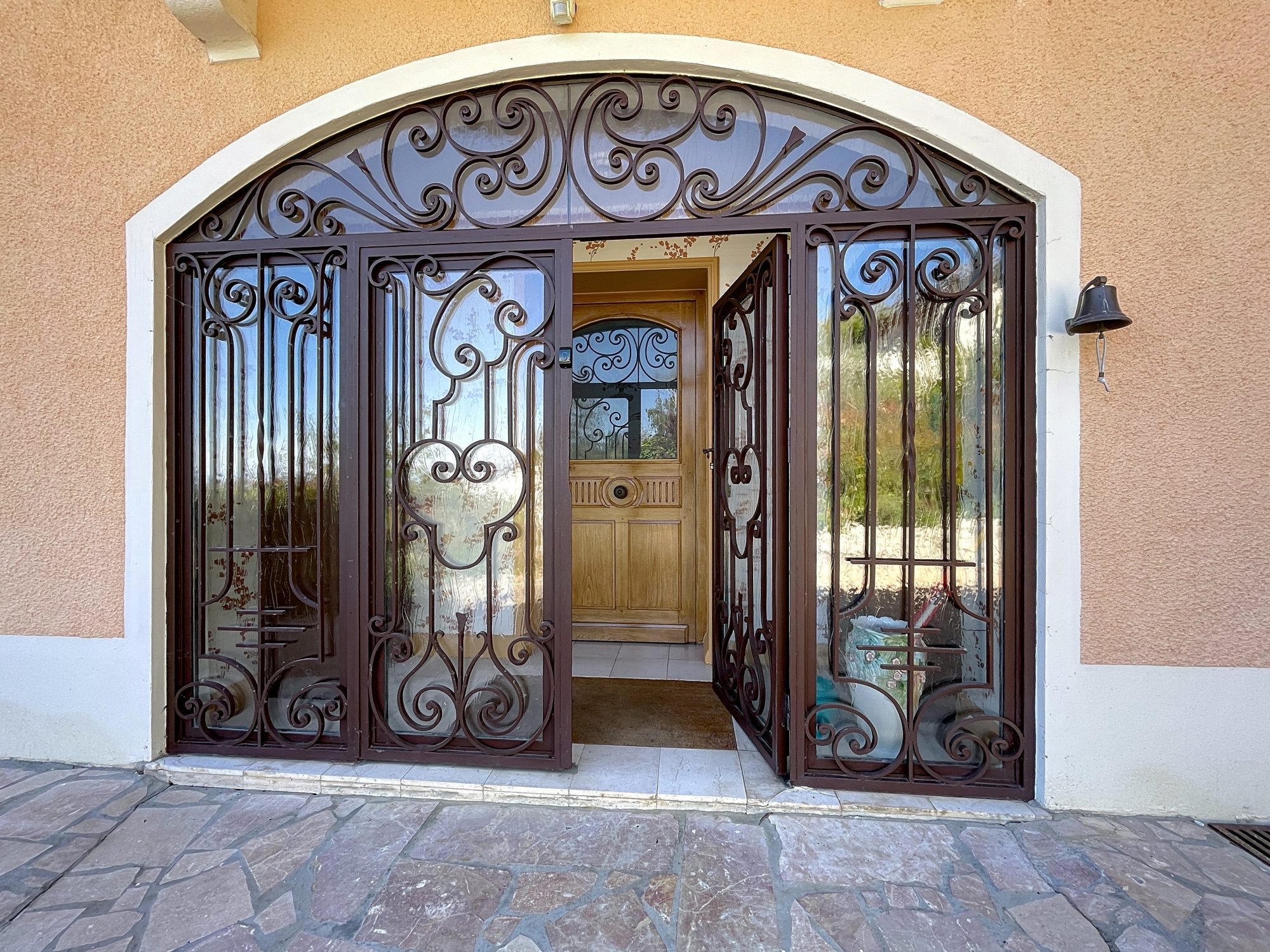 Propriété d'exception- 6 pièces - Vue panoramique - terrain 1682 m² - terrain 16 Miribel 01700