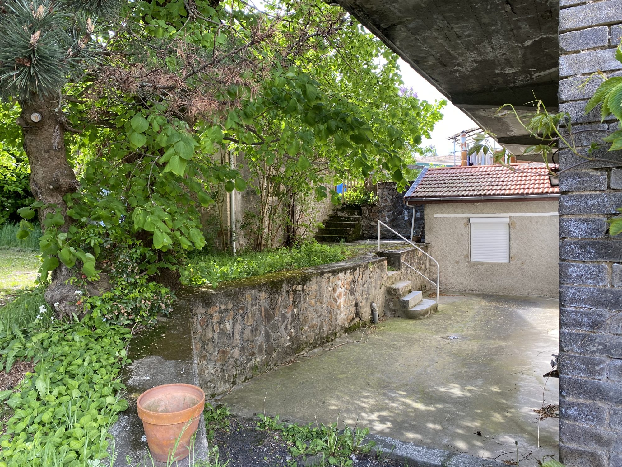 Maison - 10 pièces - 255 m² - Dunières (43220)