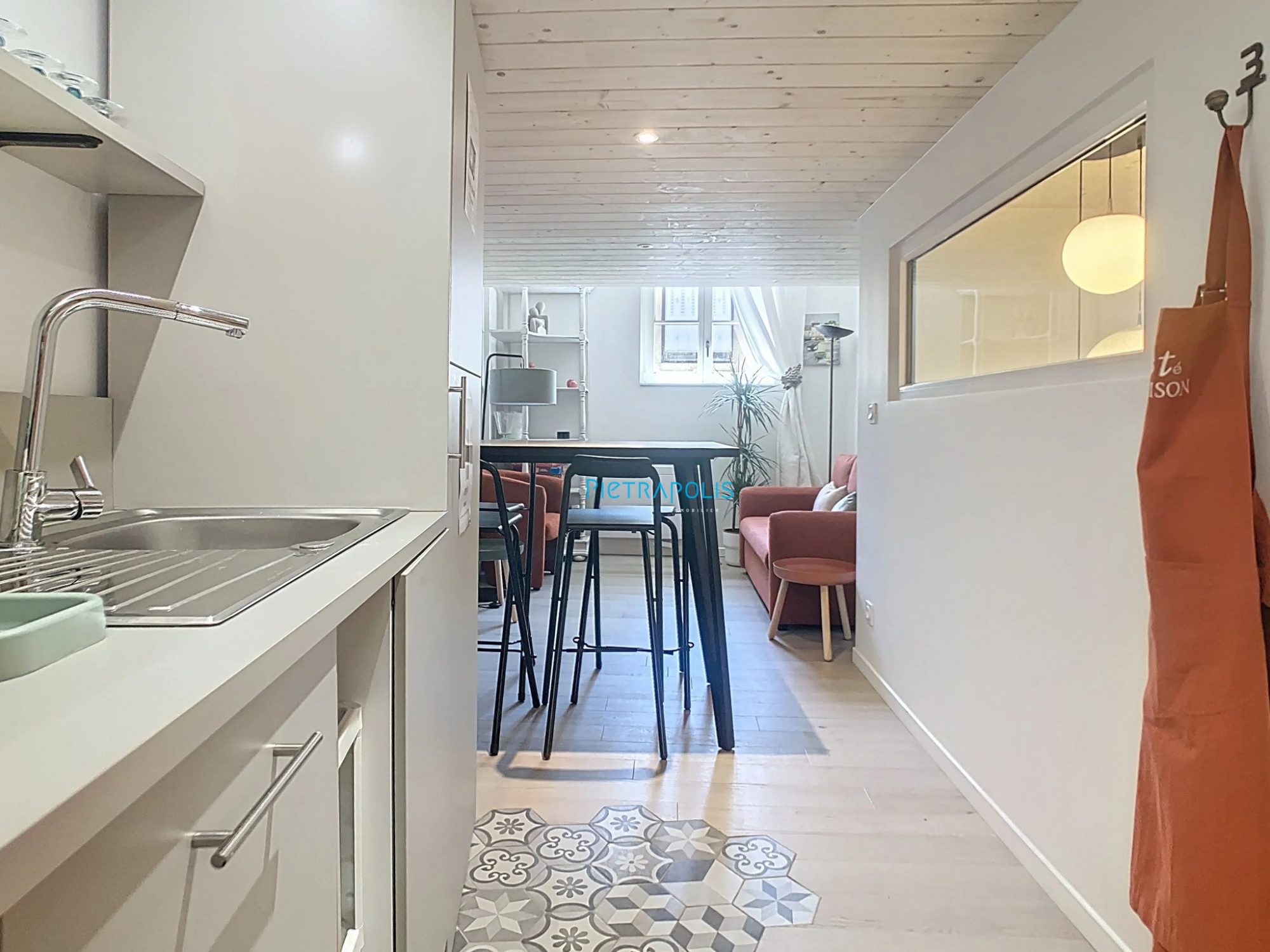 Logement - rénové 100% - 3 chambres - garage Villefranche-sur-Saône 69400